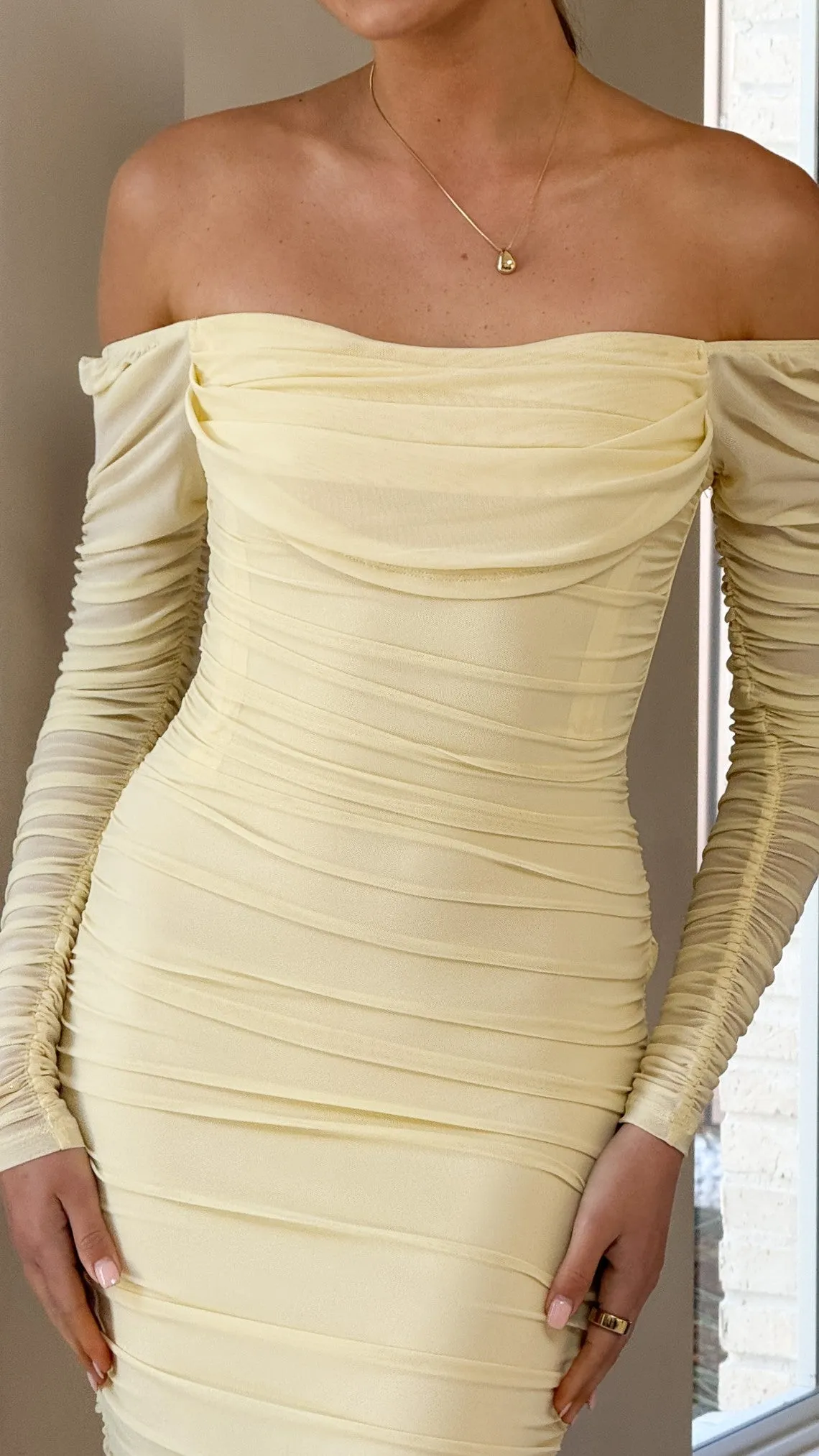 Noon Light Diamond Shine Kylie Maxi Dress Long Sleeve - Yellow