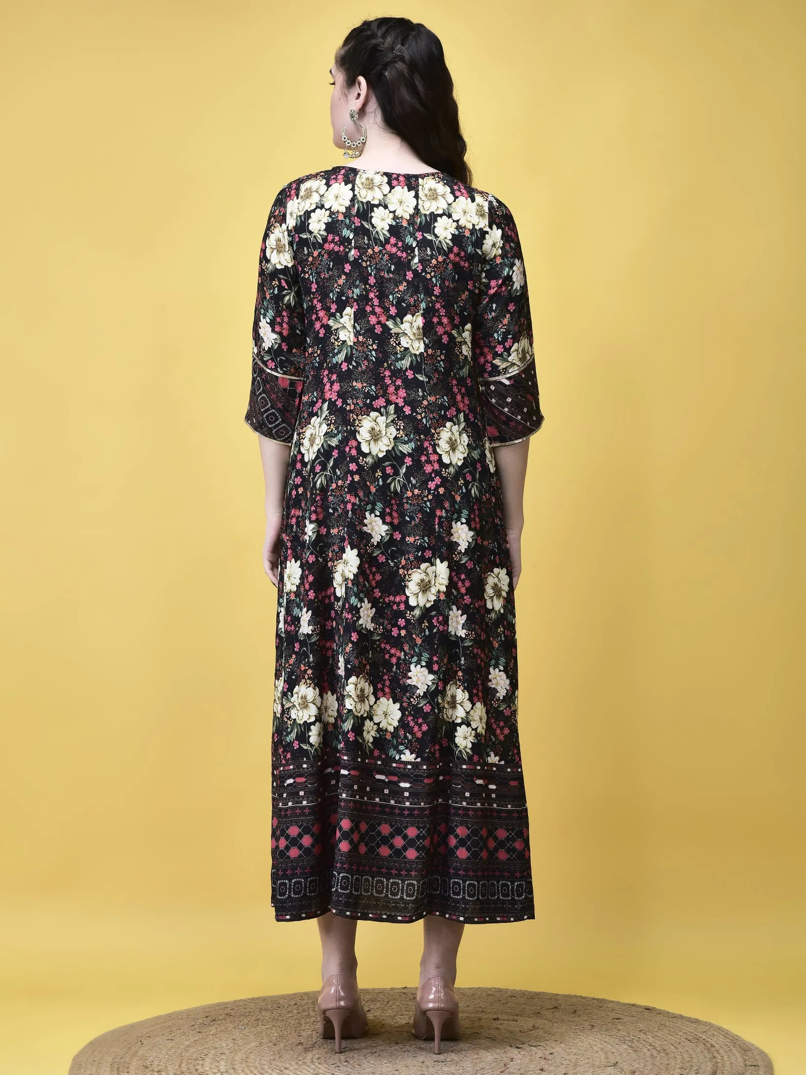 Women Liva Black Floral Print Dress MoistureWicking Fabric