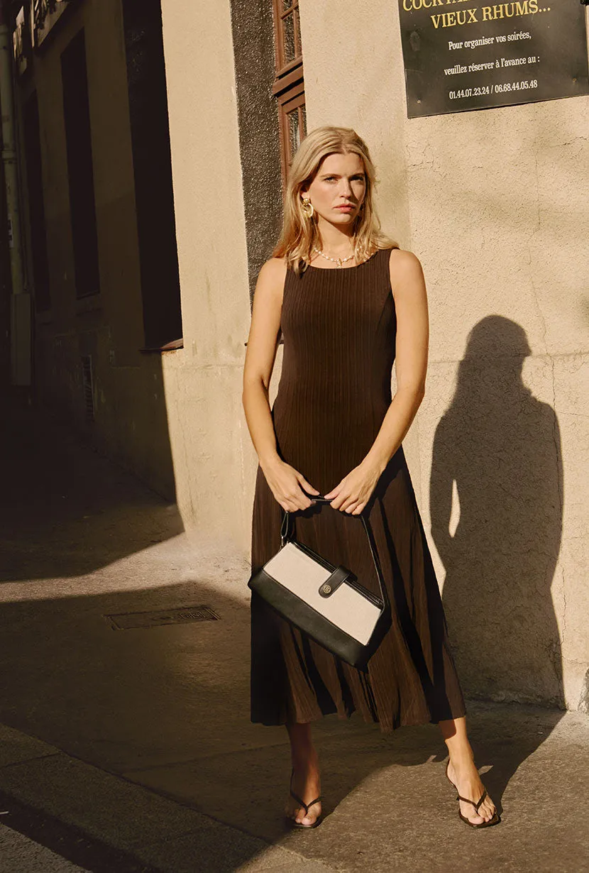 Gwynne Knit Dress - Warm Walnut Shine Fit Bead Soul