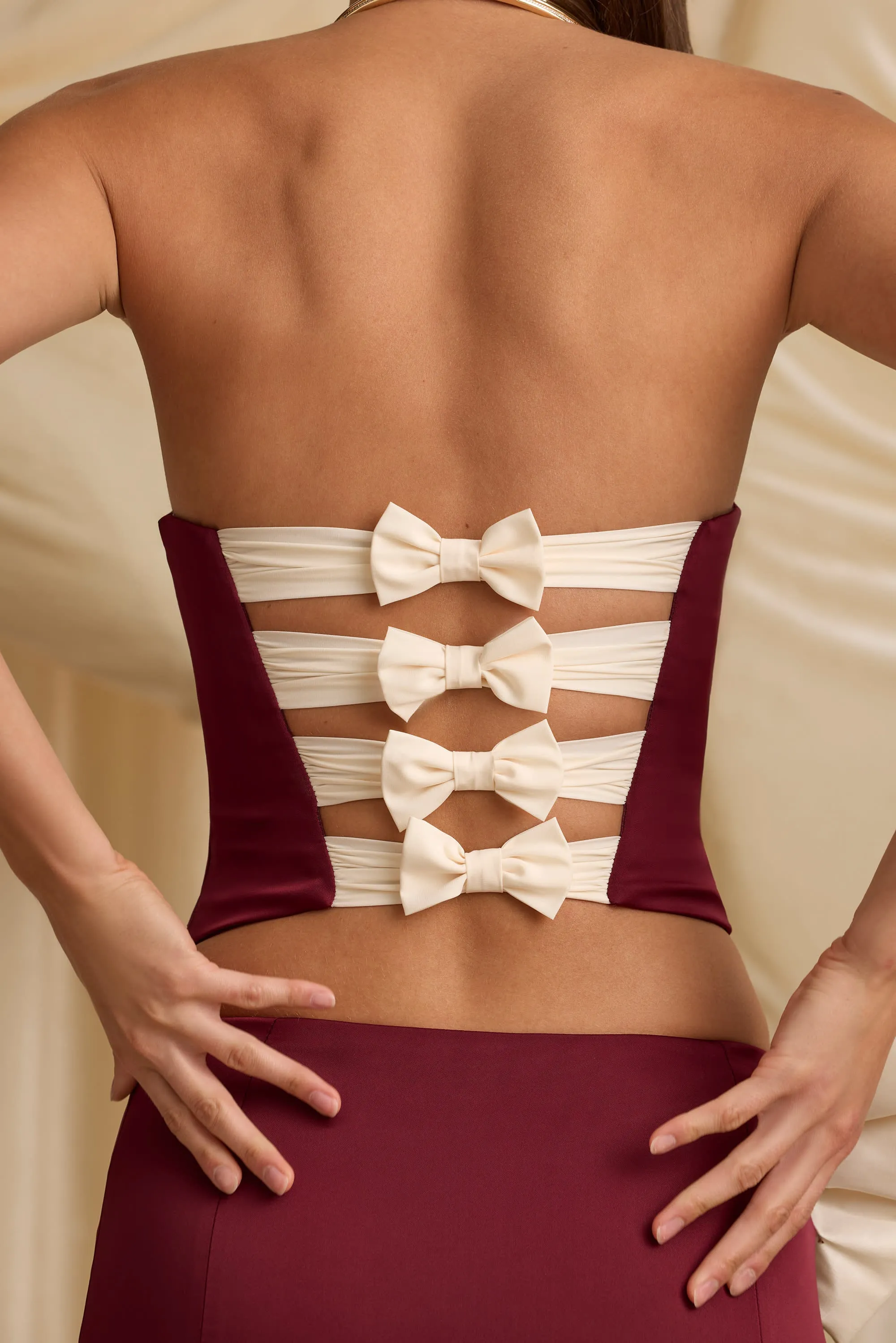 Outdoor Look Cut-Out Bow-Detail Corset Top in Wine Red
