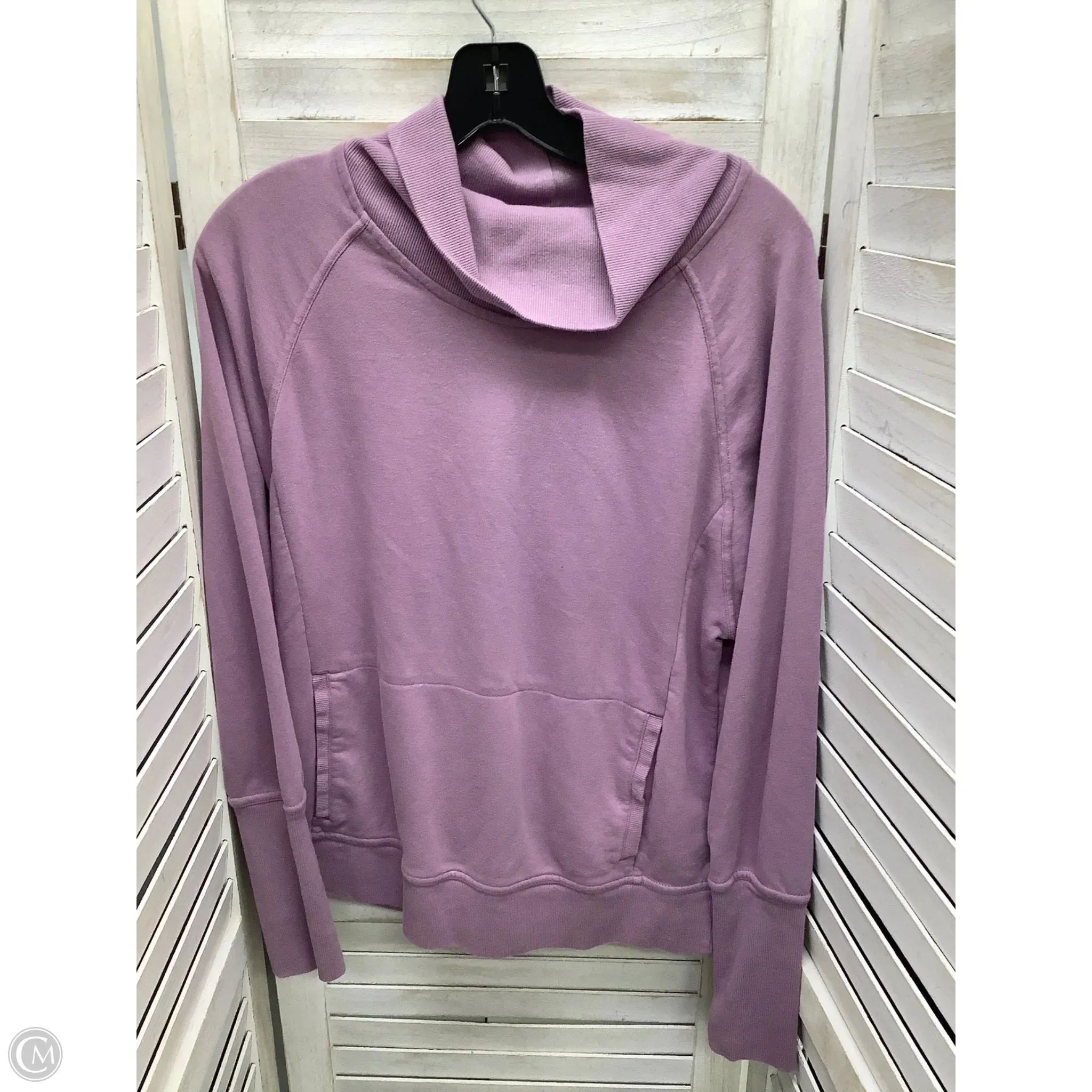 Everyday Outfit Sweatshirt Crewneck By Champion In Lavender, Size: M