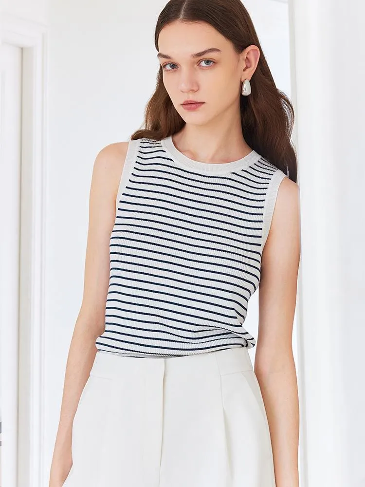 Slim Knitted Women Tank Top Laser Cut Edges Street Flexible