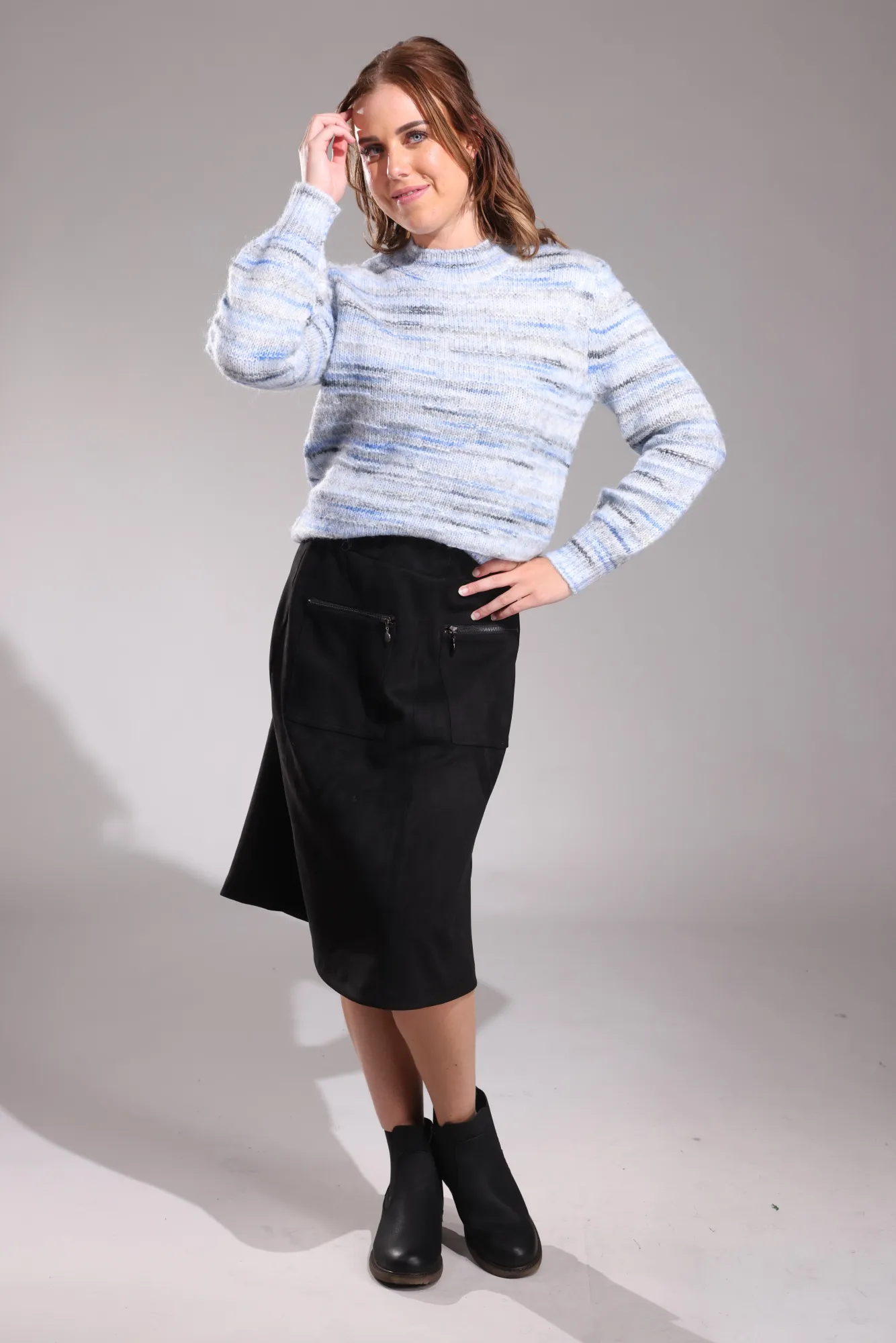 Trendy Outfit Suede Look Skirt | Black | 4053ZZ