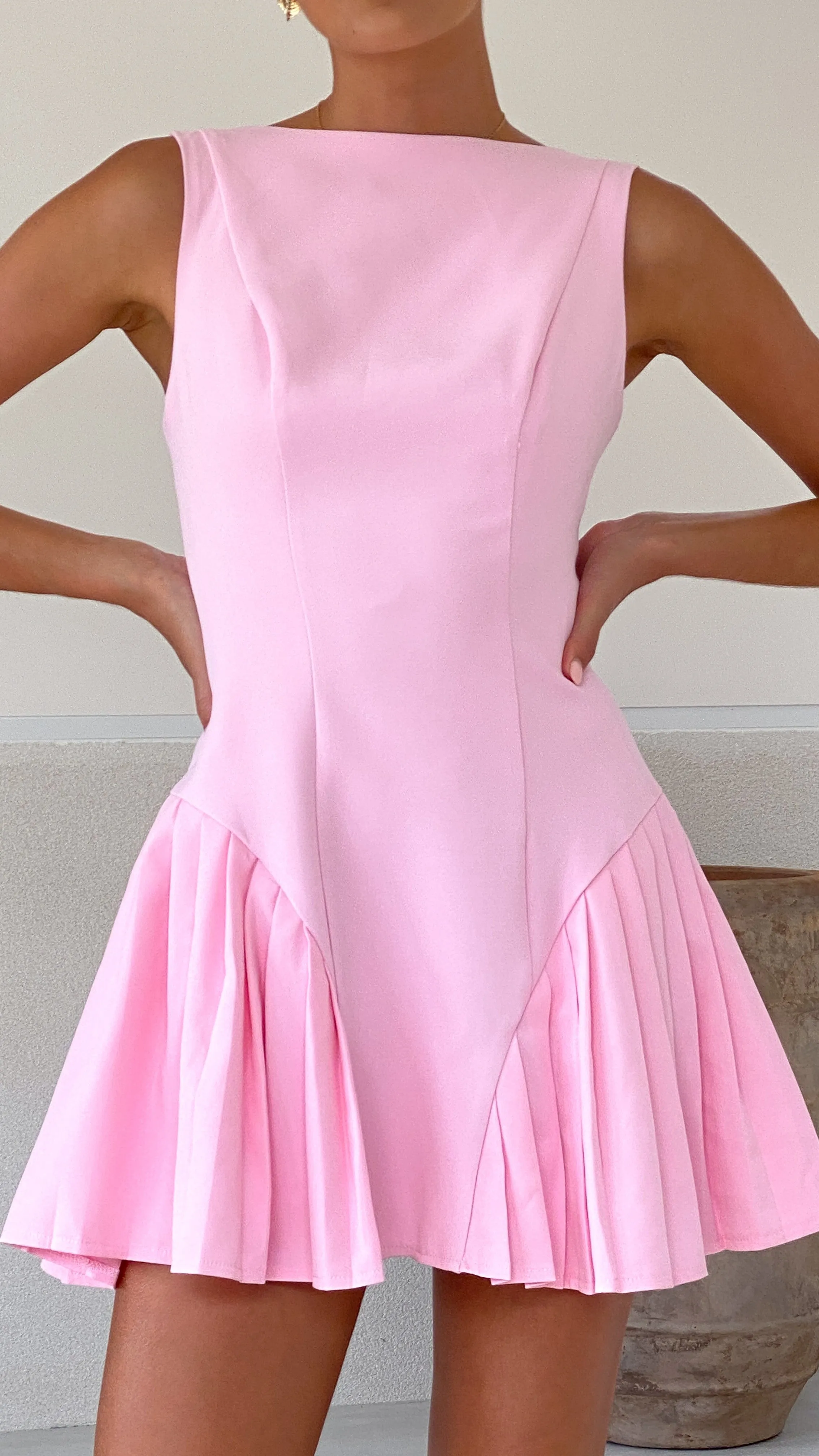 Weekend Fun Yesim Mini Dress - Baby Pink