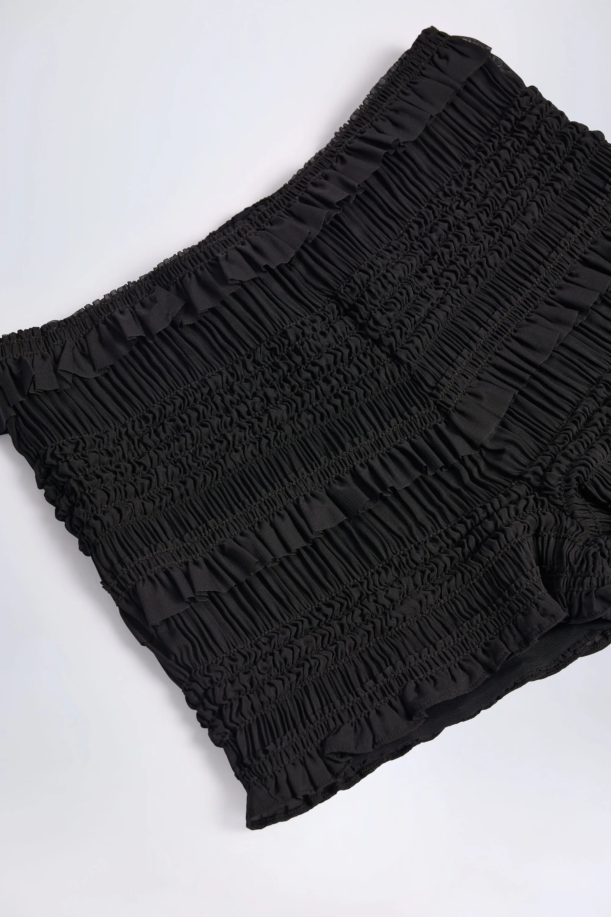 Ruffled Mid-Rise Shorts in Black Summer essentials hikers