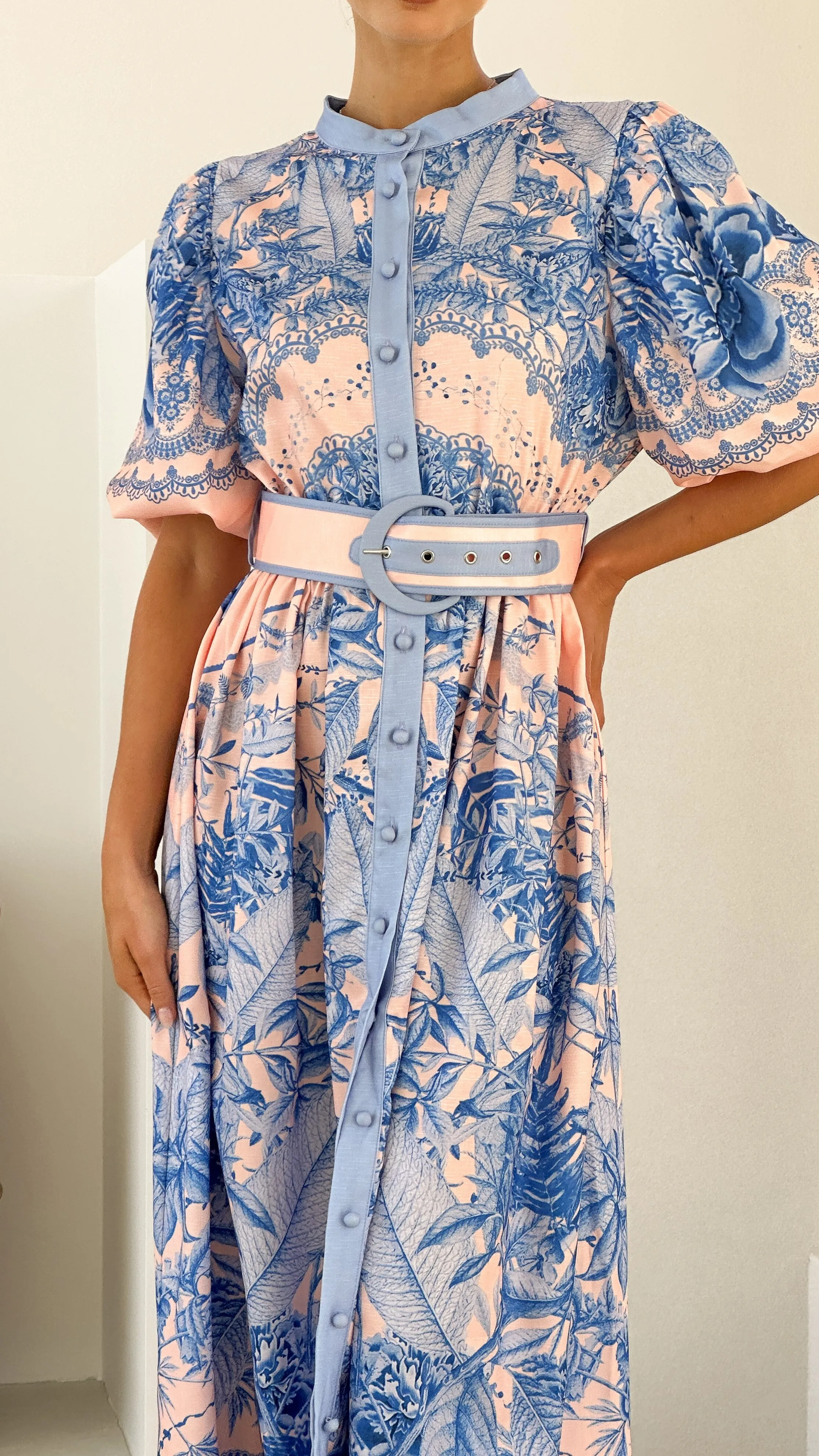 informal gathering This dress features a classic design that works well for both day and night wear Vania Maxi Dress - Madeline Blue