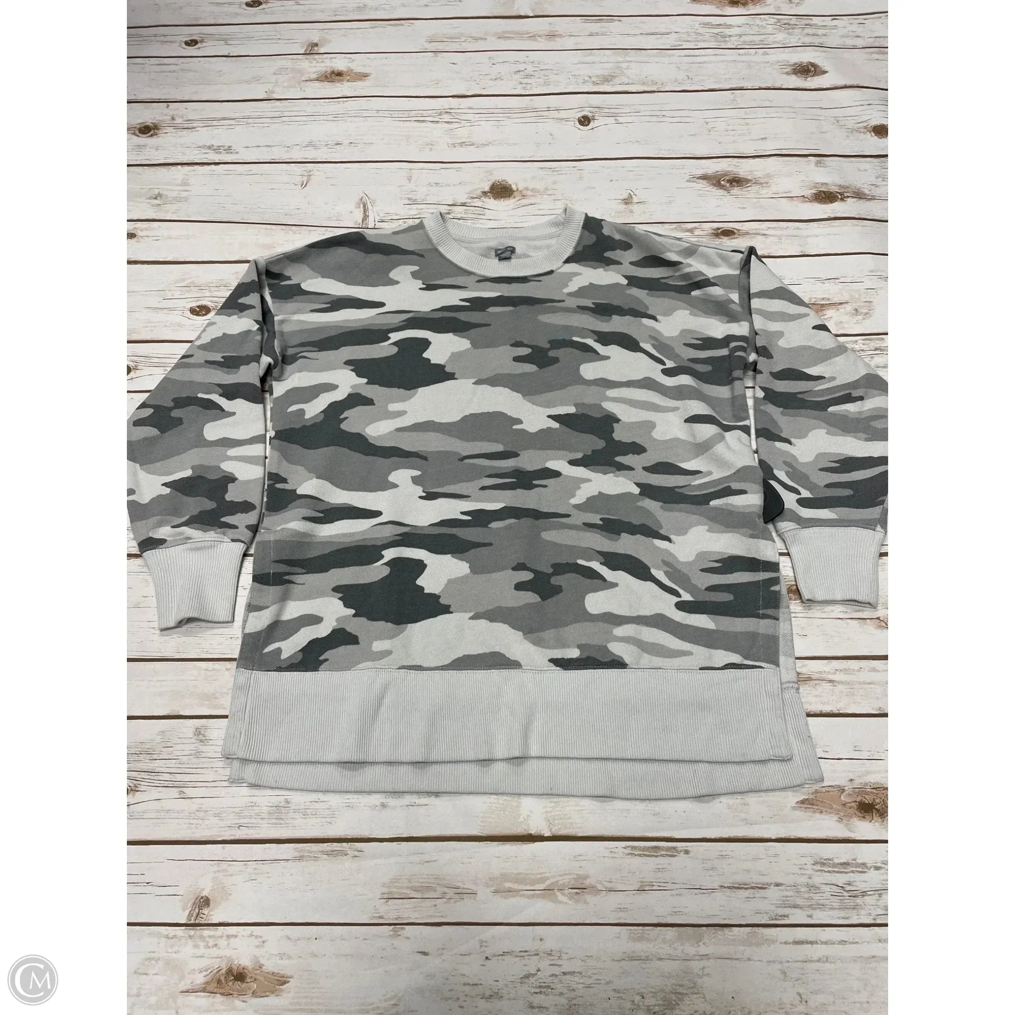 ReinforcedHem Sweatshirt Crewneck By Aerie In Camouflage Print, Size: Xs