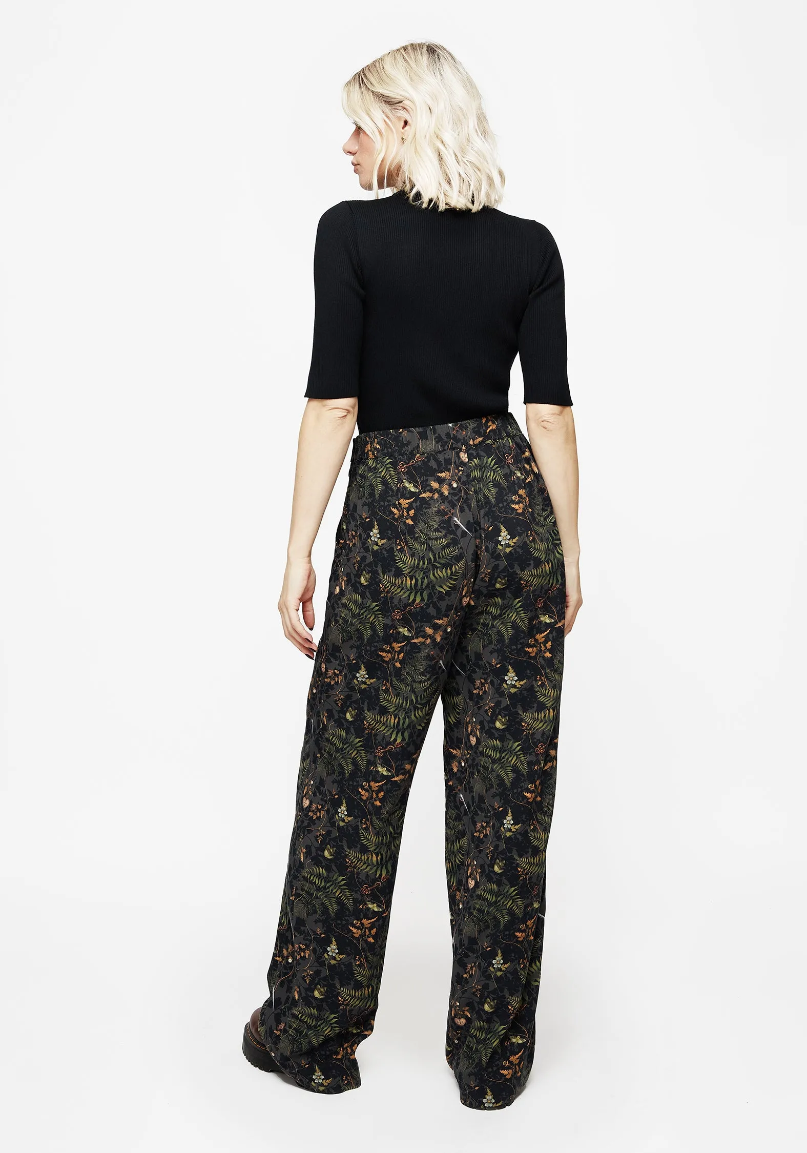 RegularFit Comfortable Layering Wither Fern Print Wide Leg Trousers