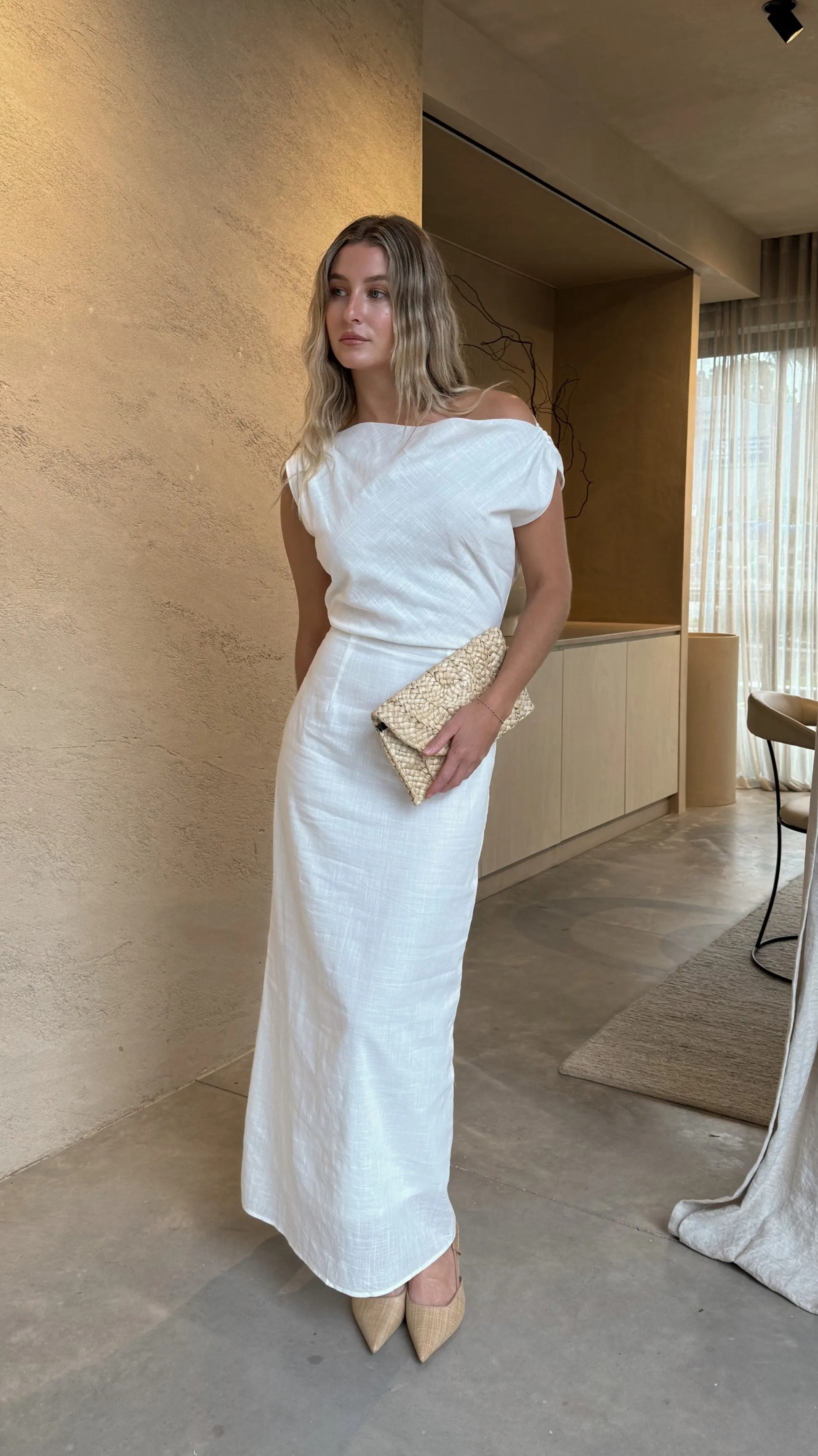 Luci Maxi Dress - White Soft Pink Designed for versatility this maxi dress works for both formal and casual settings