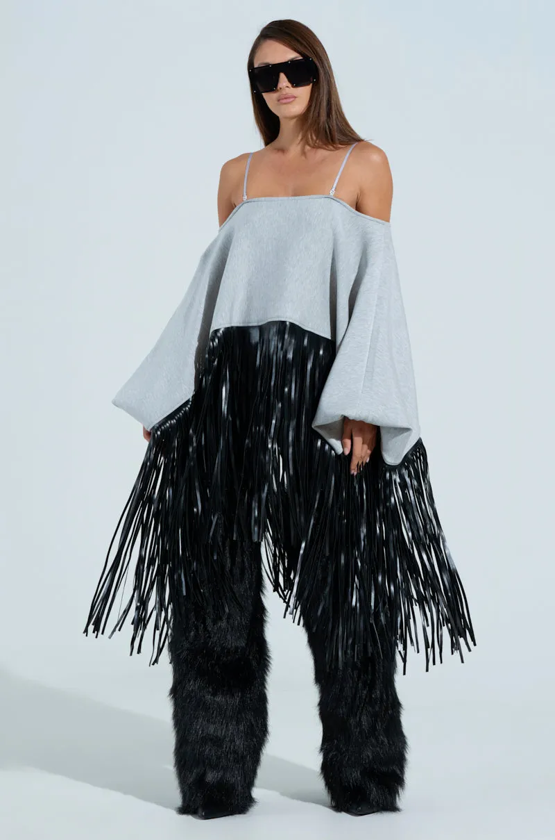 CITY GIRL FAUX LEATHER FRINGE SWEATSHIRT Sporty Look