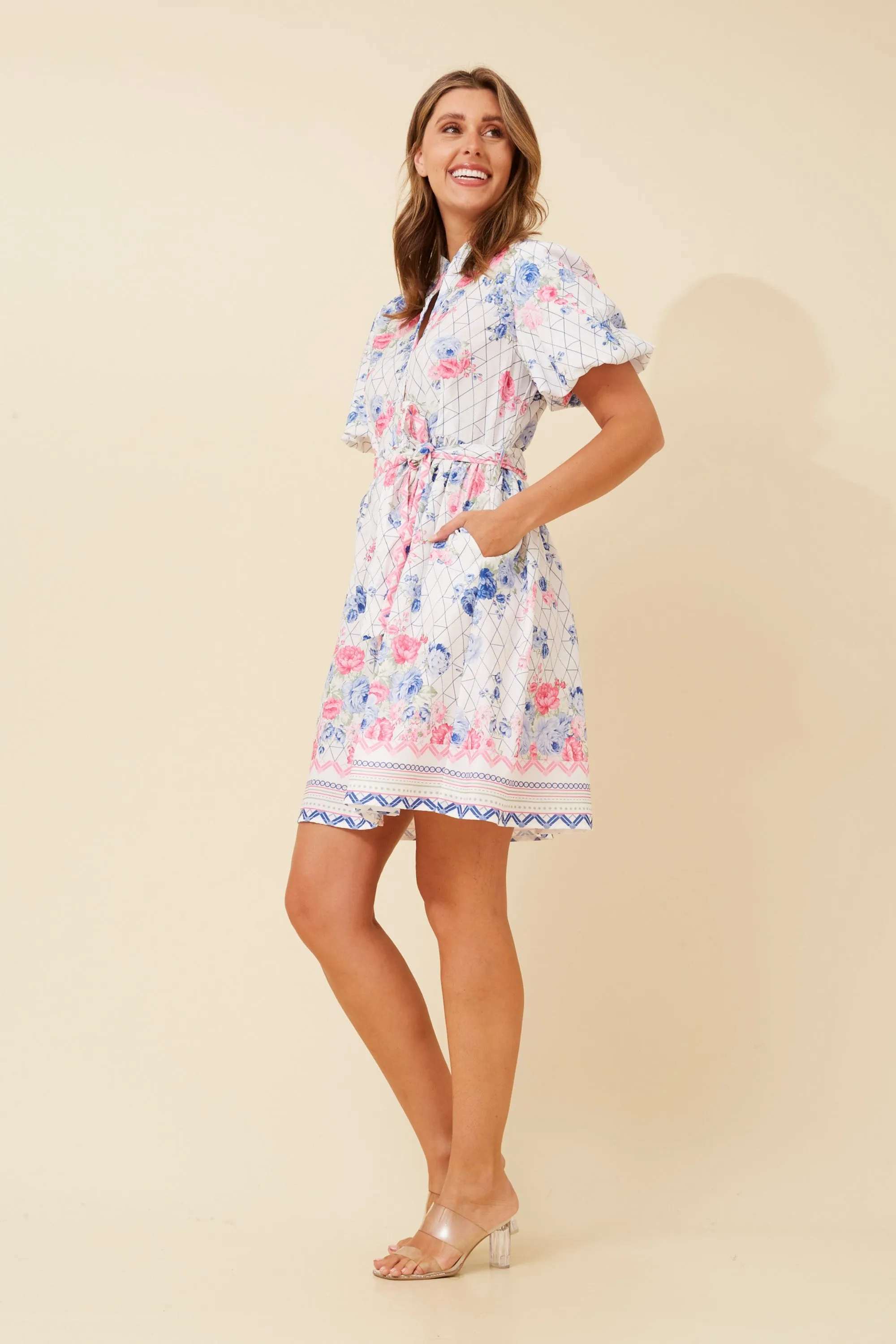 Ergonomic Cut OdorResistant Coating TAMSIN FLORAL DRESS