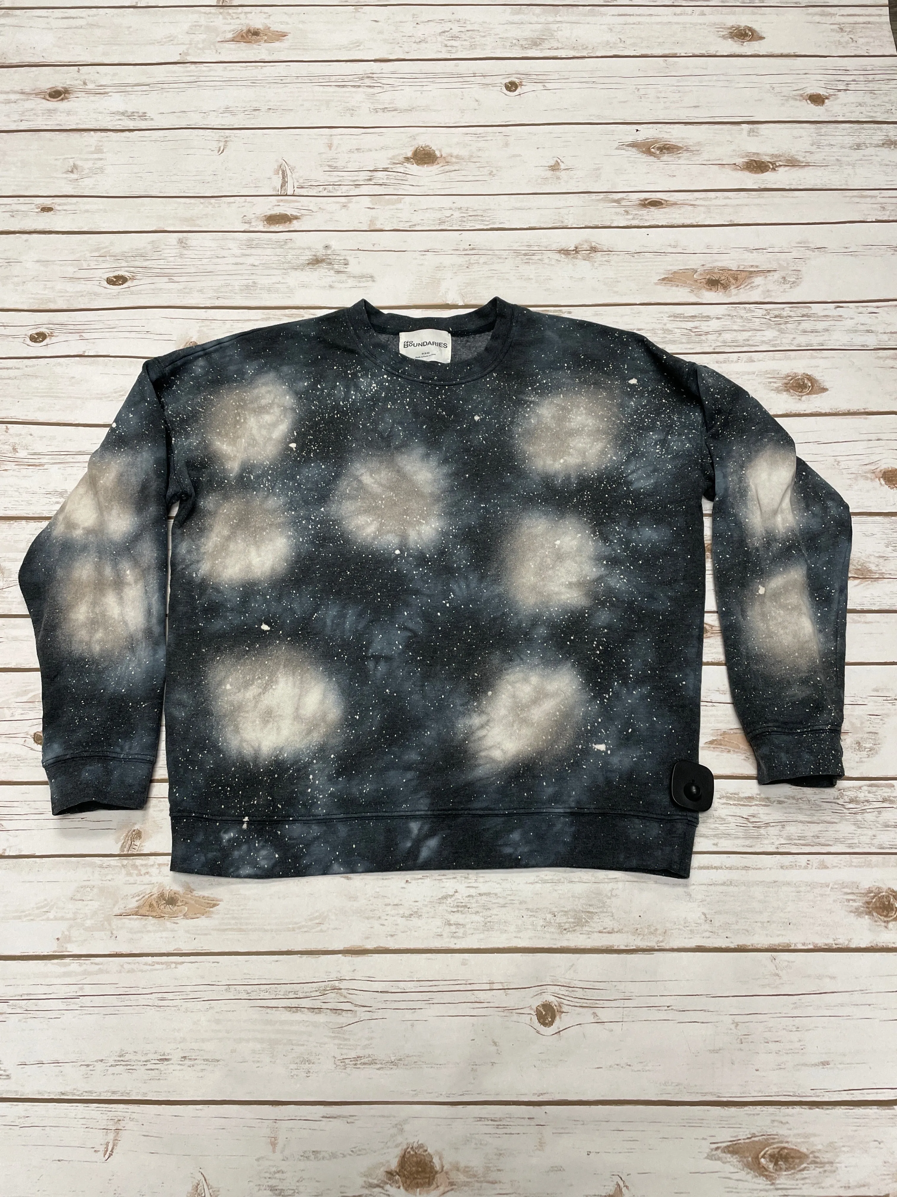 Sweatshirt Crewneck By No Boundaries In Multi-colored, Size: M Trendy Boots