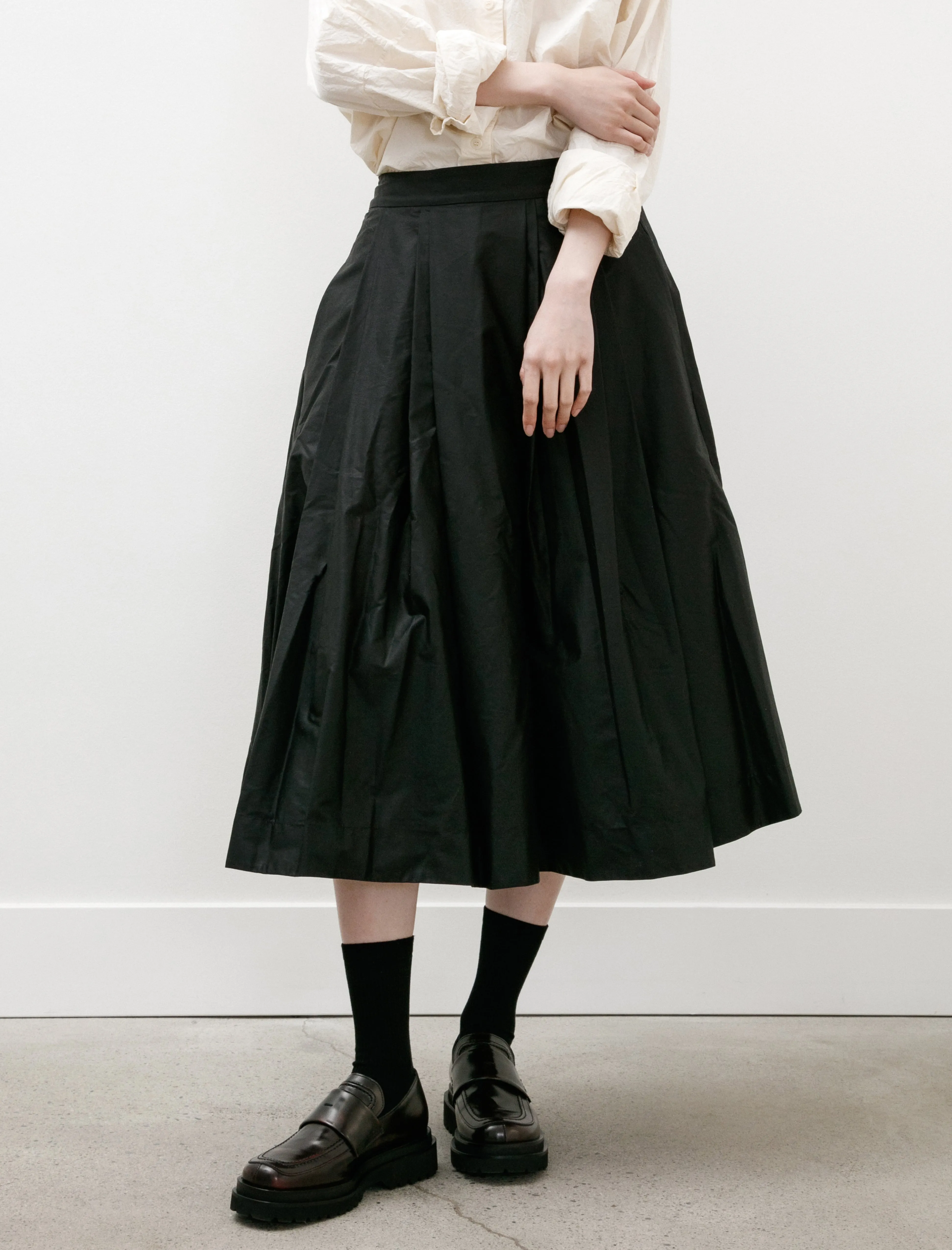 Non Restrictive Fit Handmade Quality Anarchic Skirt Lacqed Black