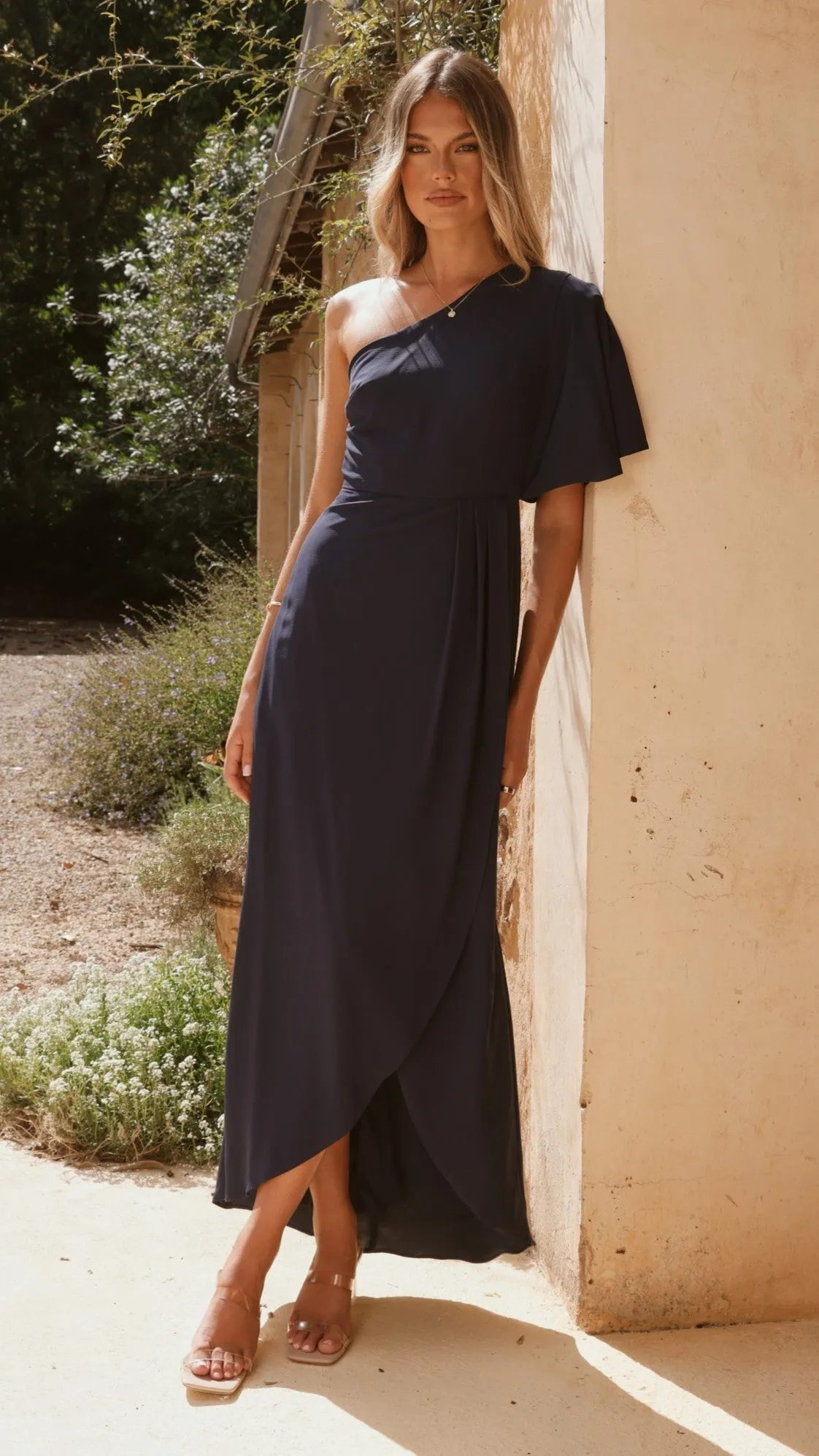 Flowing chiffon dress Wool Glow Emma One Sleeve Maxi Dress - Navy