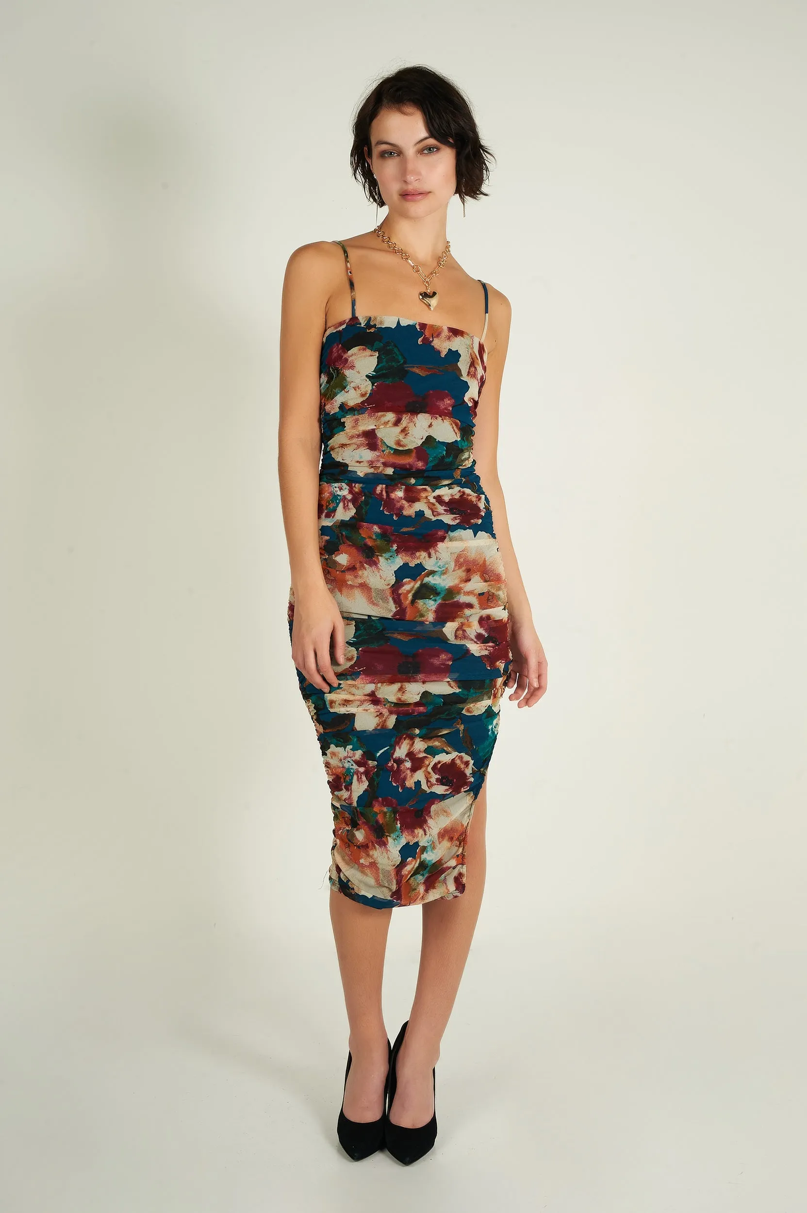 Robe tube fleurie - CD3414A - (E-A16) - VENTE FINALE Playful and feminine dress