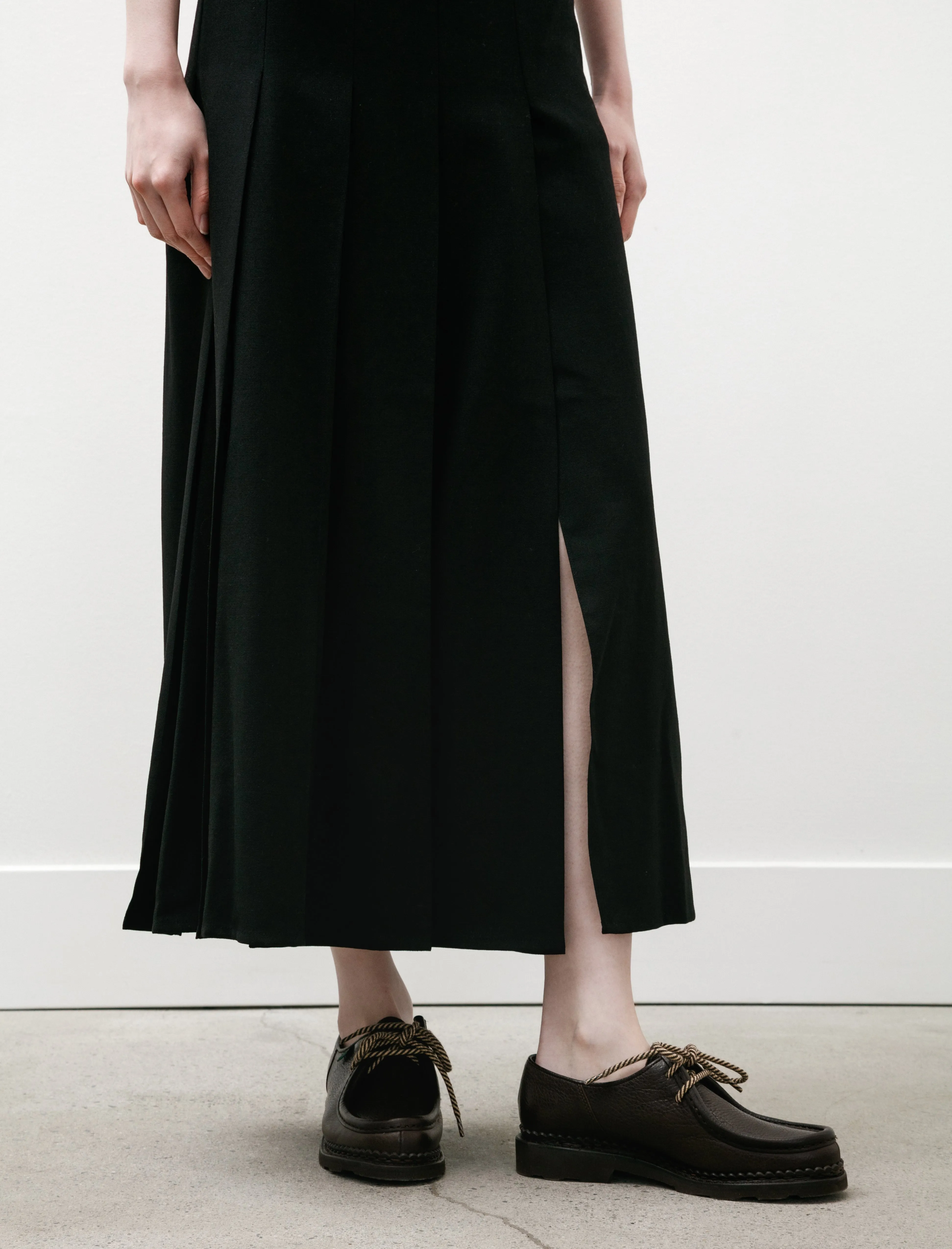 Fuse Asymmetric Pleated Skirt Black Breezy Fit
