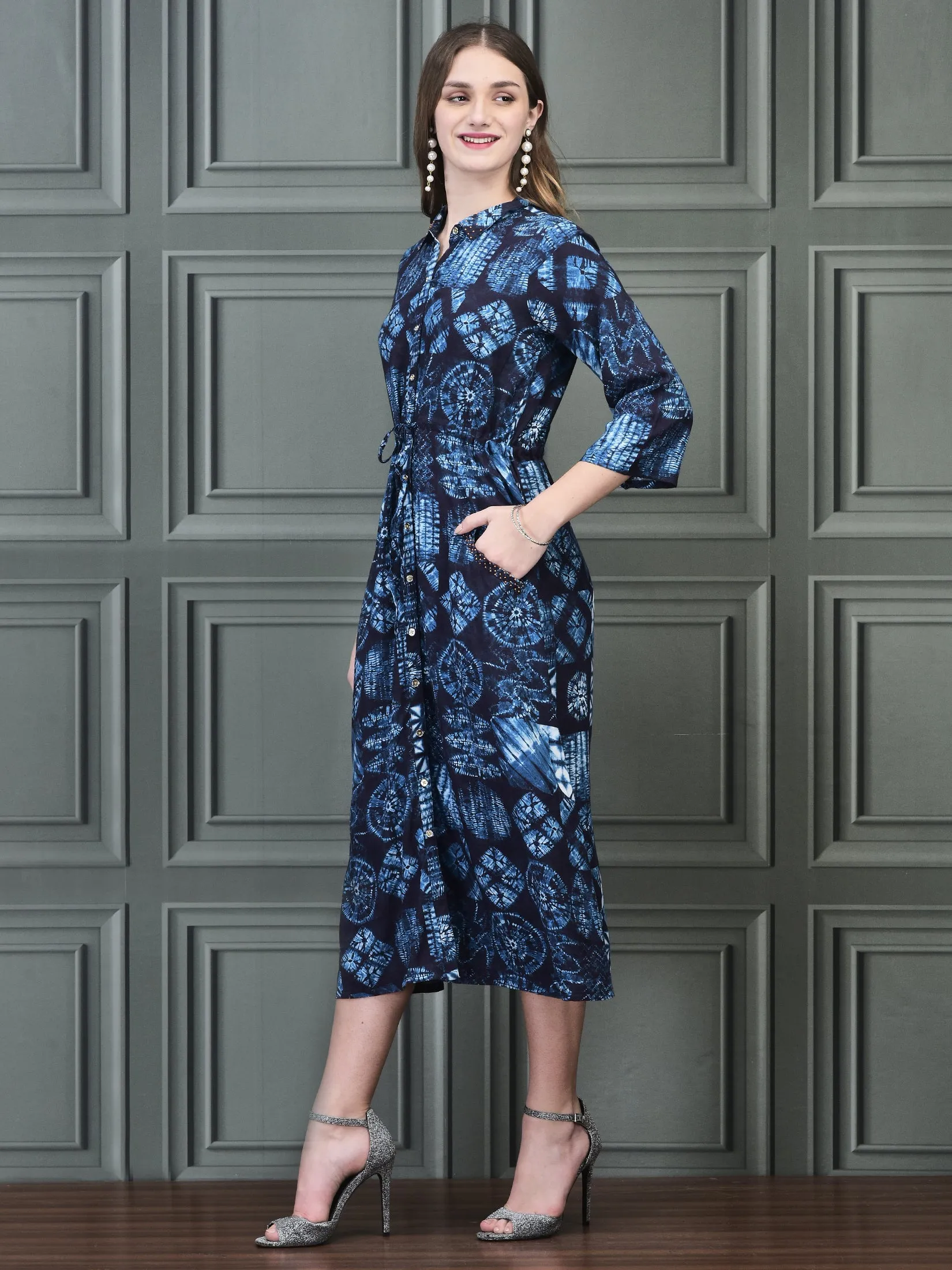 Relaxed Jeans Soft Hoodie Women Liva Indigo Geometric Print Dress
