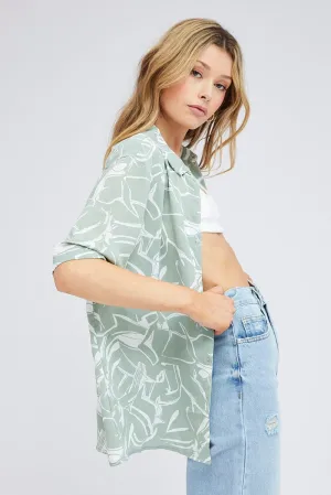 Green Abstract Shirt Short Sleeve Star Light Travel Outfit