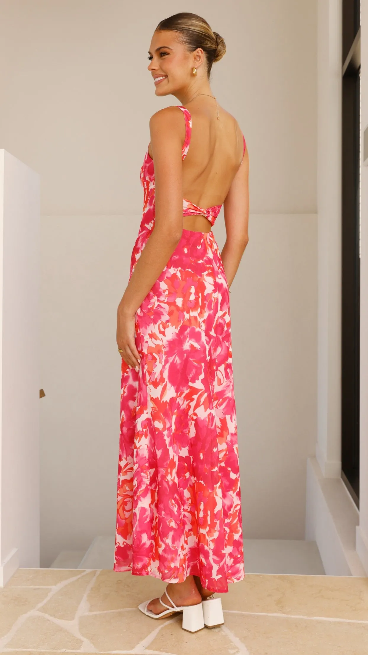 Margo Midi Dress - Pink/Red Floral Timeless Silhouettes Body Confident