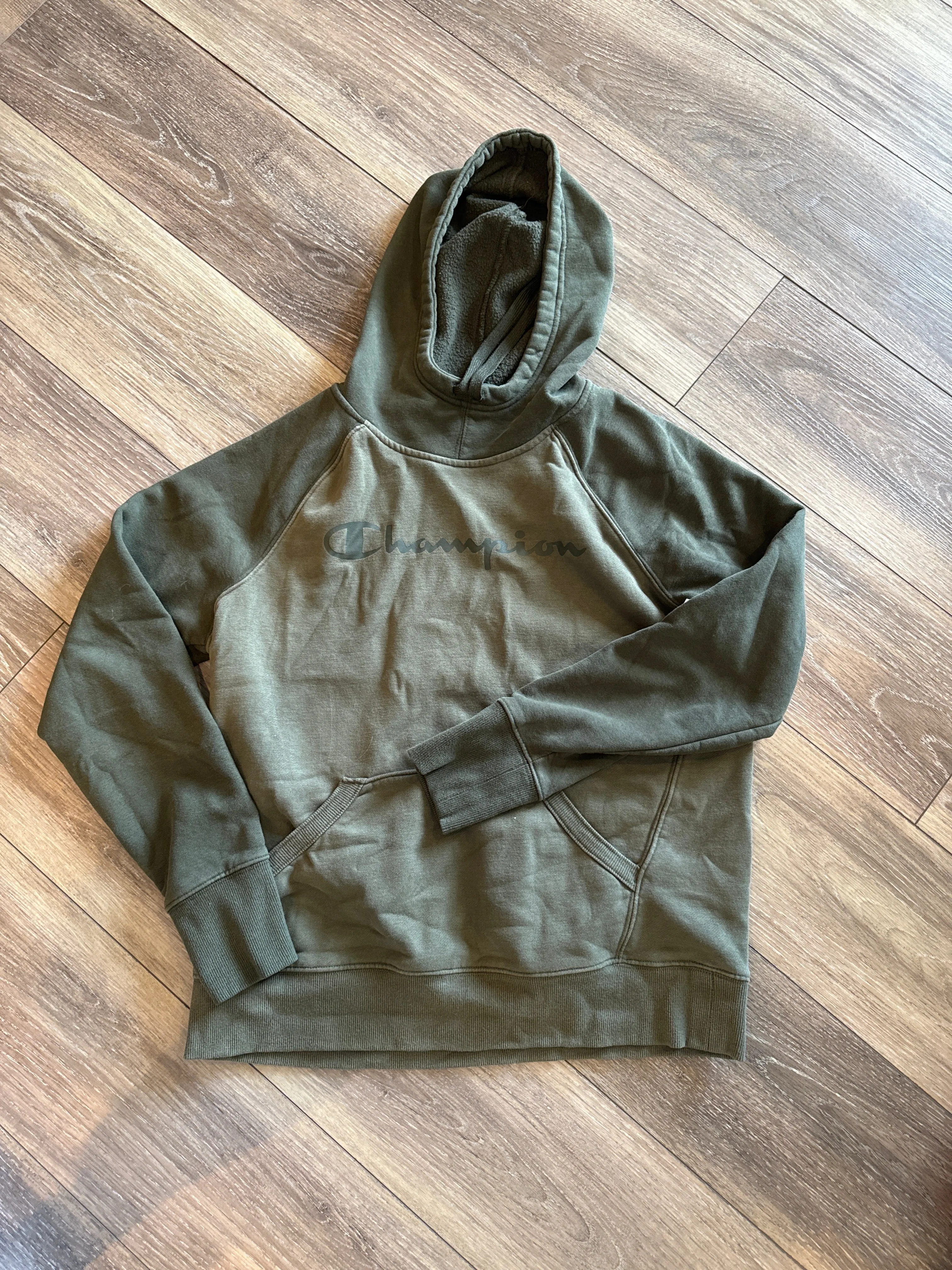 Practical Shorts AdjustableWaistband Sweatshirt Hoodie By Champion In Green, Size: M