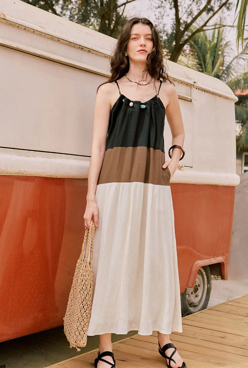Energy Mood VersatileCuff Laarni Maxi Dress - Cappuccino