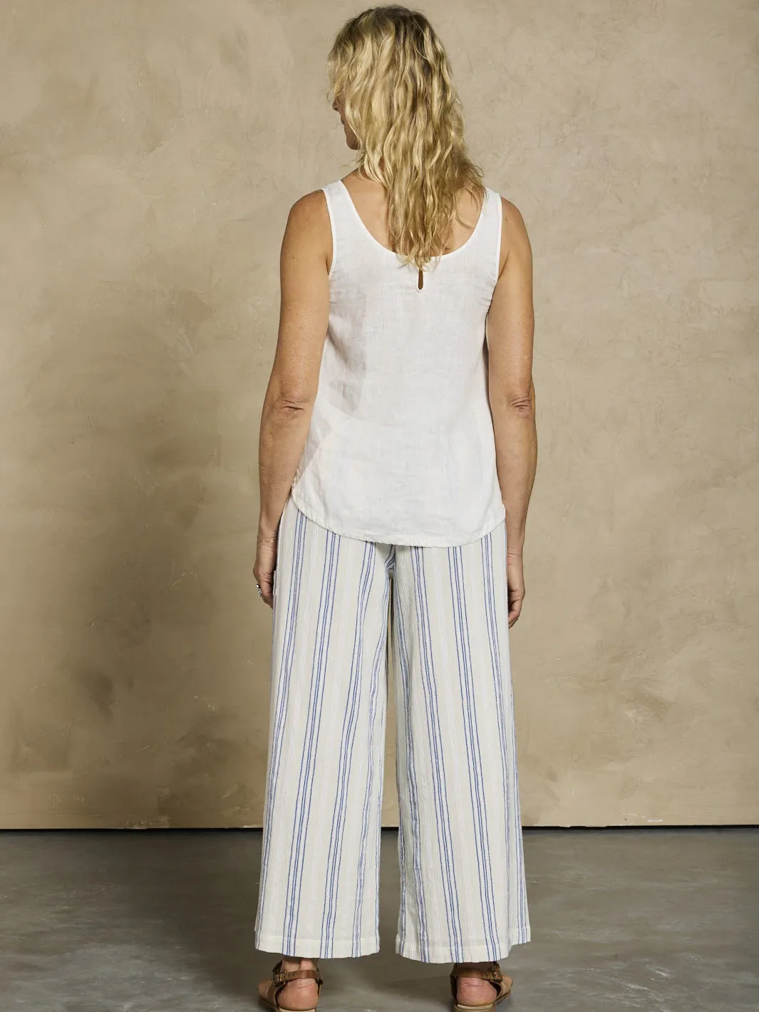 Evia Linen Top Coconut Mesh Lining