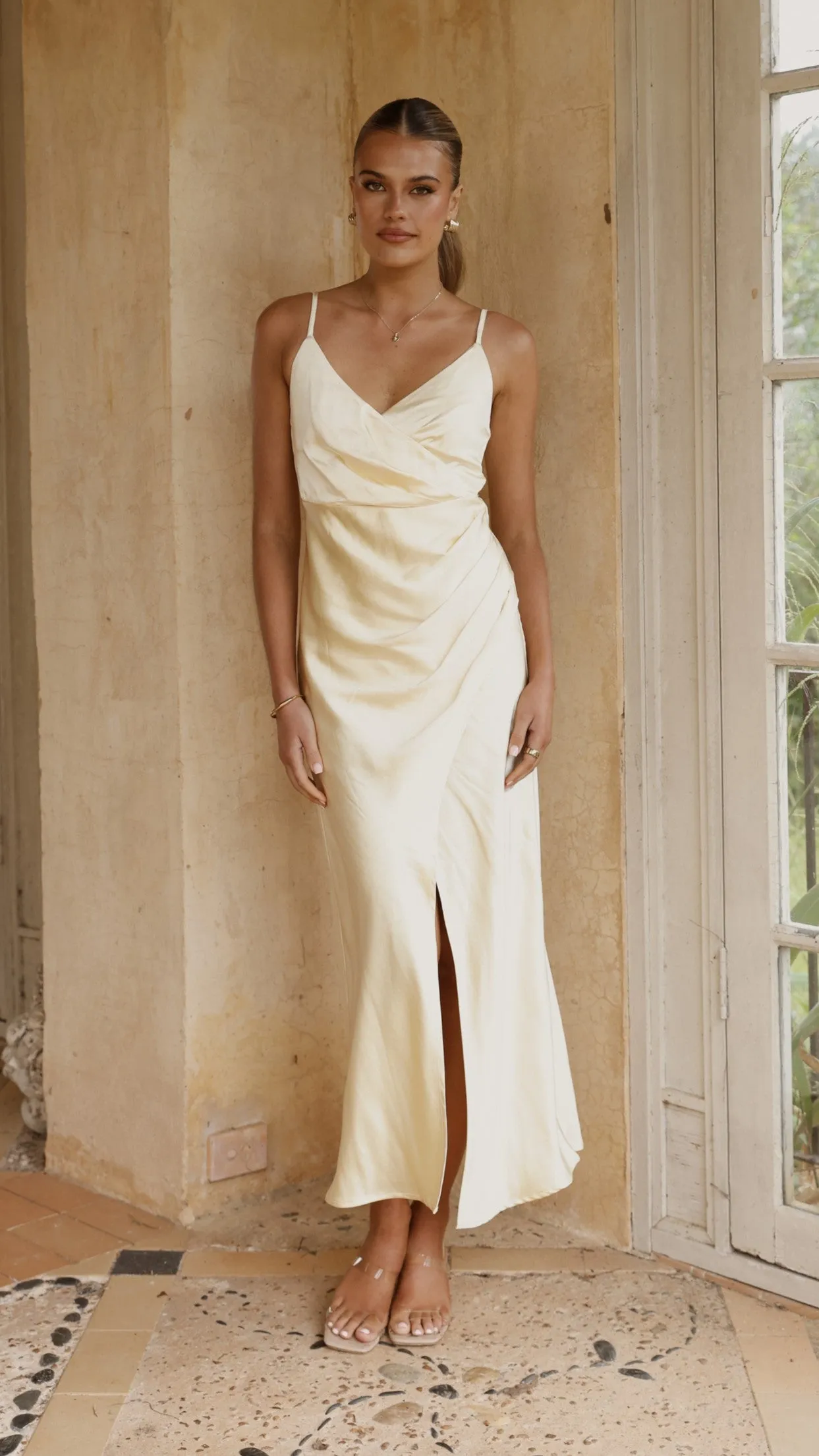 Fashion Forward Airy Shape Elsa Midi Dress - Yellow