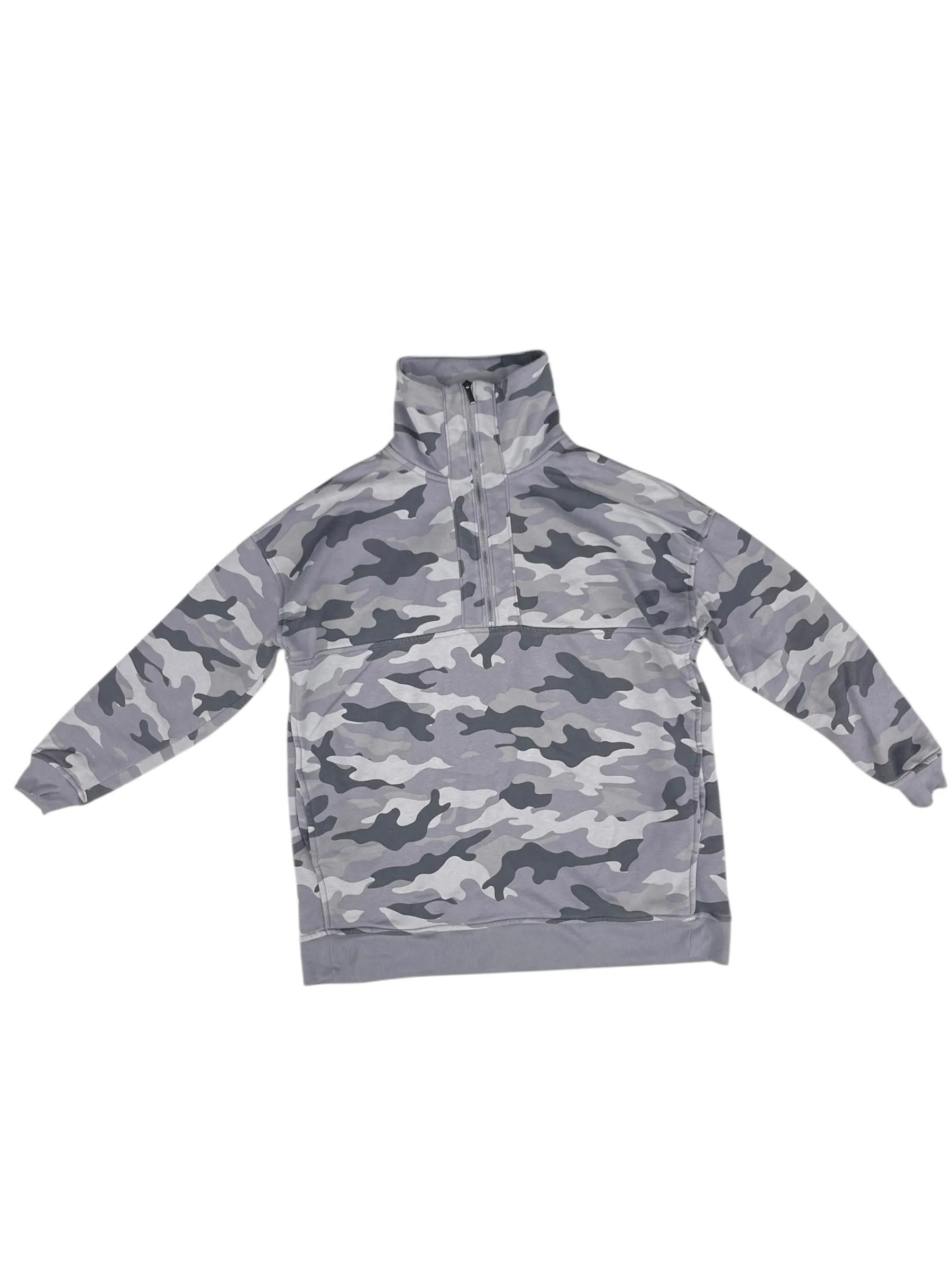NonRestrictiveSilhouette Data Mode Sweatshirt Collar By Quaker Factory In Camouflage Print, Size: S