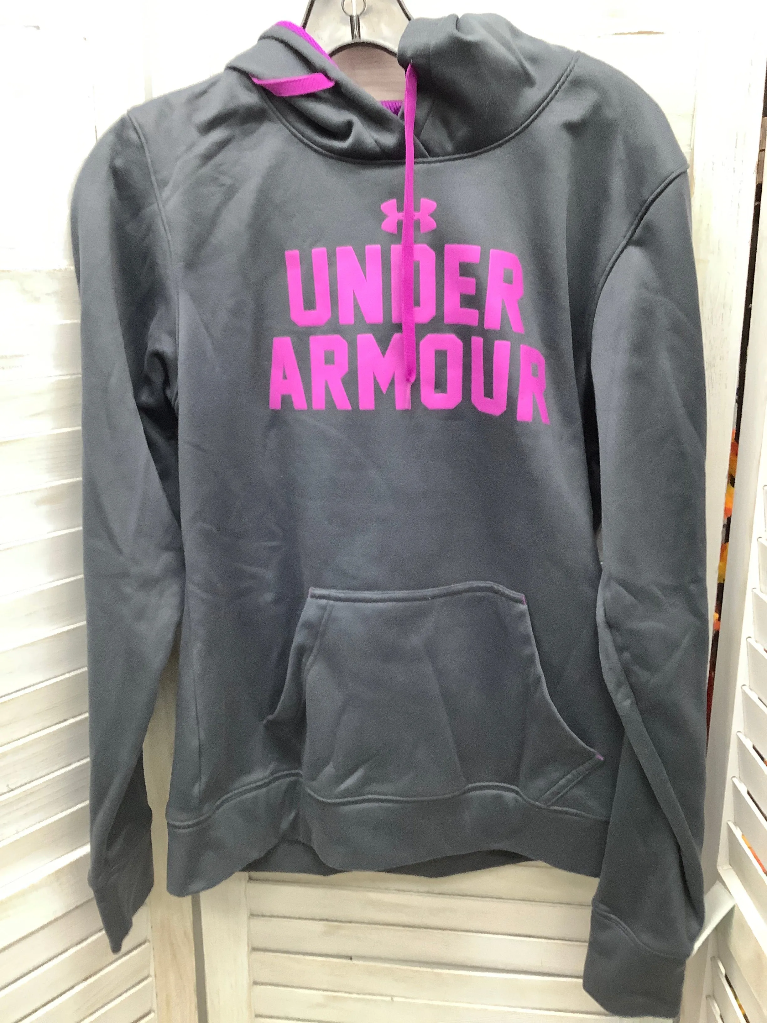 QuickReleaseFastener Athletic Sweatshirt Hoodie By Under Armour  Size: M