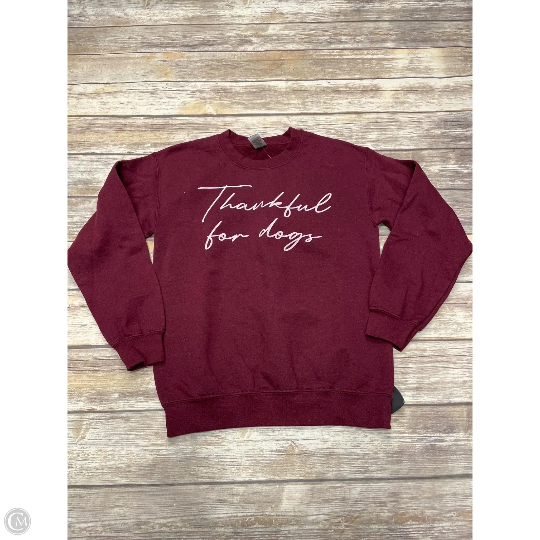 Sweatshirt Crewneck By Gildan In Red, Size: S Queen Glow