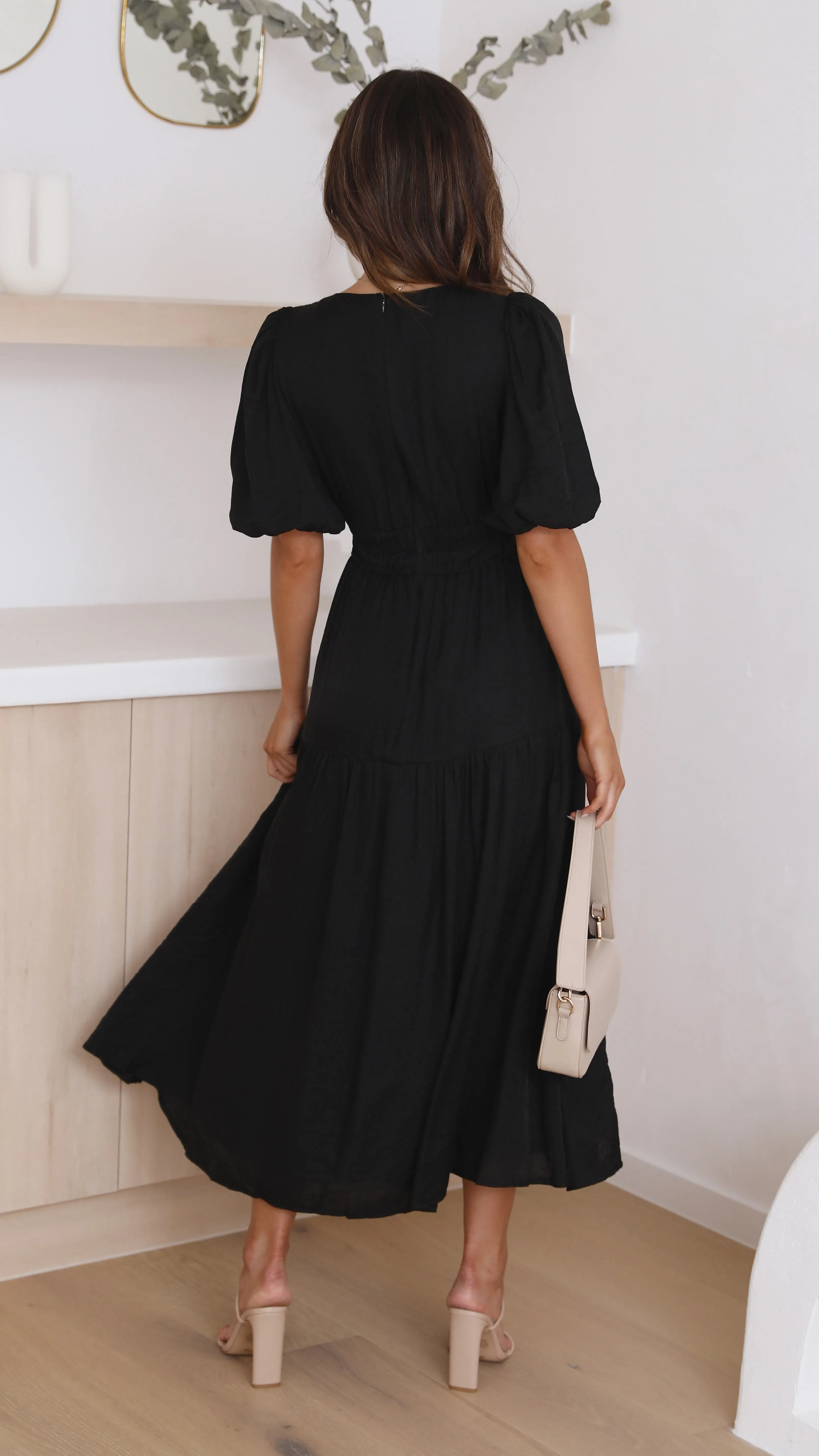 Olive Grove Chic Vibes Erin Midi Dress - Black