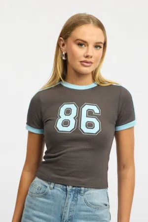 Grey Graphic Tee Short Sleeve Contrast Binding Stretchable Armholes Durable Construction