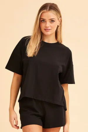NoRubEdging Concert Vibe Black Jamie Curved Hem Crew Neck Tee