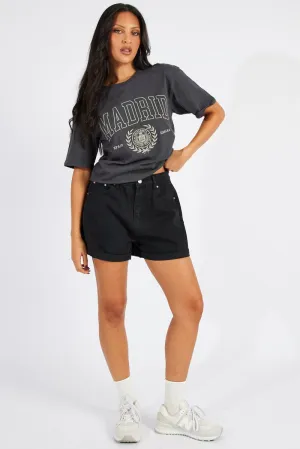 Grey Graphic Tee Short Sleeve Classic Chic Fuzz Free Surface