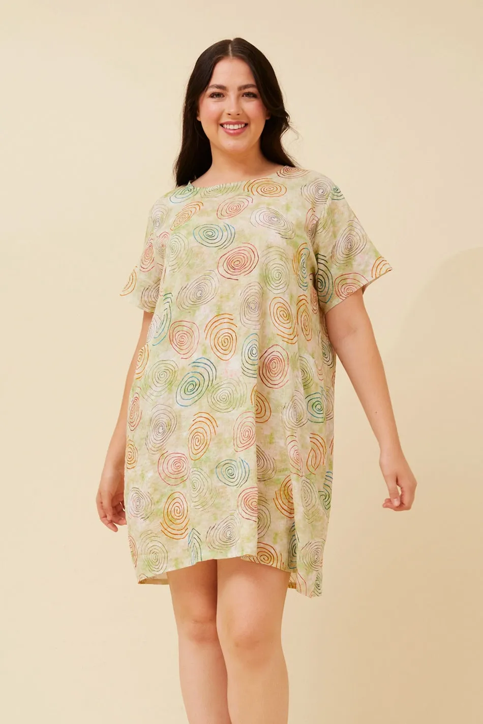 Resort Mood LightweightInsulation VINE ABSTRACT PRINT SHIFT DRESS