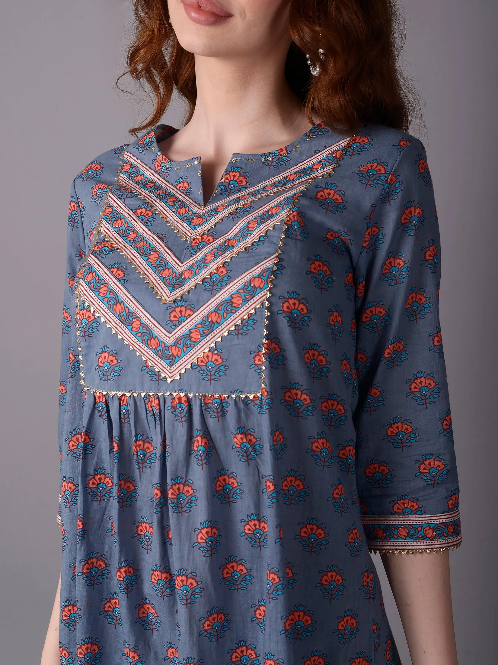 OdorResistant Fabric Leader Core Women Grey Floral Print Dress