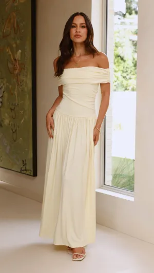 With a flattering shape and versatile design this dress is perfect for all occasions Feather Soft Manalla Maxi Dress - Lemon