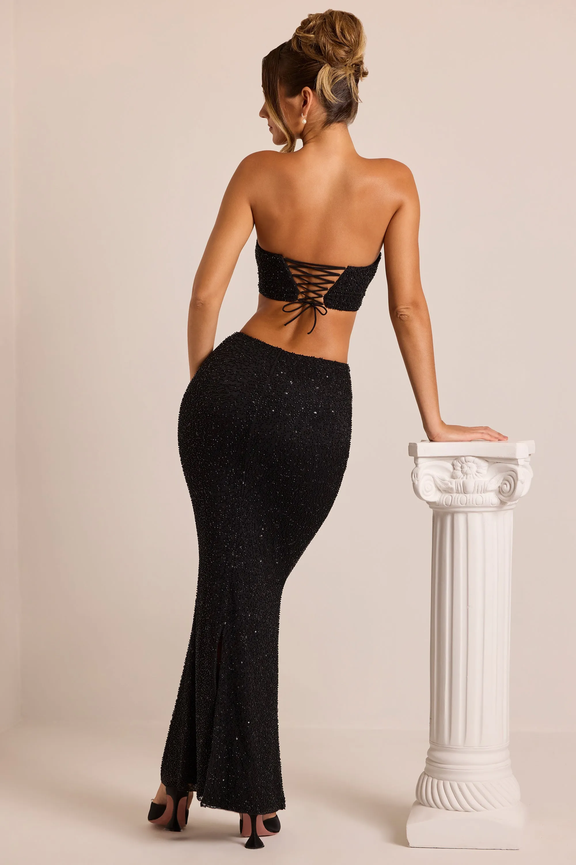 Flow Look Weighted Hem Embellished Mid-Rise Maxi Skirt in Black