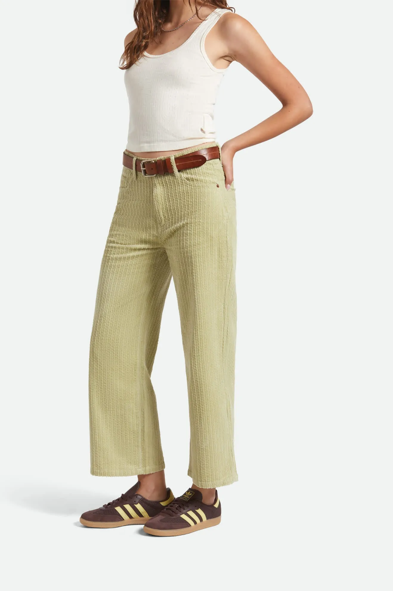 Margo Cropped 5-Pocket Pant - Elm Elastic waist Tailored Silhouette