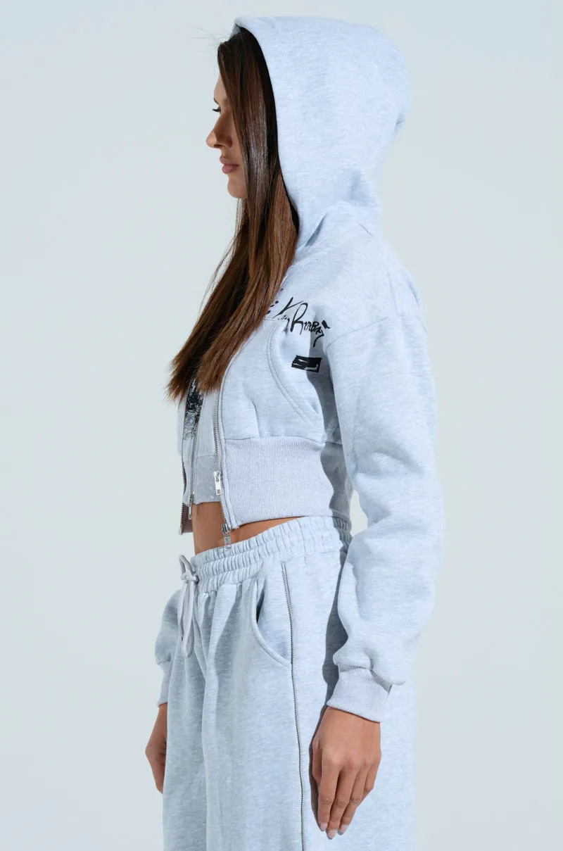 WILD AND FREE SWEATSHIRT Cozy Texture Stylish Layer