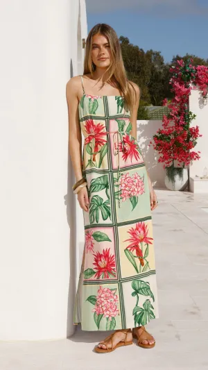 Elora Maxi Dress - Tropical Bloom Gorgeous floor-length style