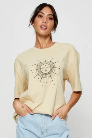 Beige Graphic T Shirt Short Sleeve Relaxed Holiday Outfit Style