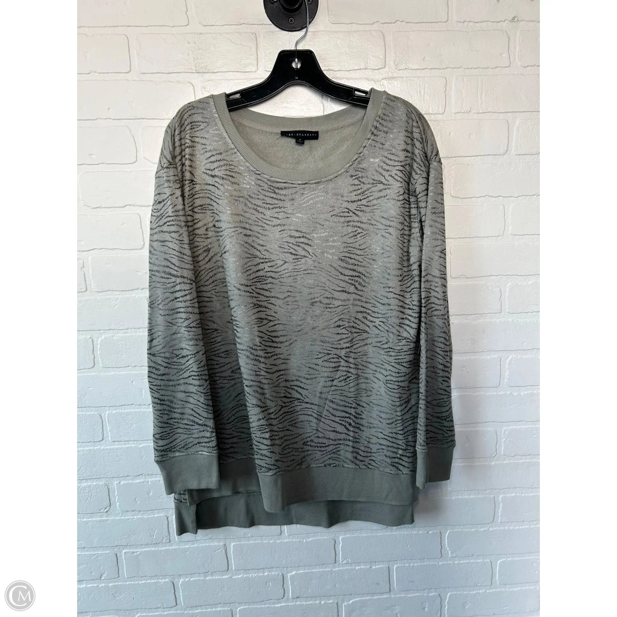 Sweatshirt Crewneck By Jane And Delancey In Green & Grey, Size: M casual fun