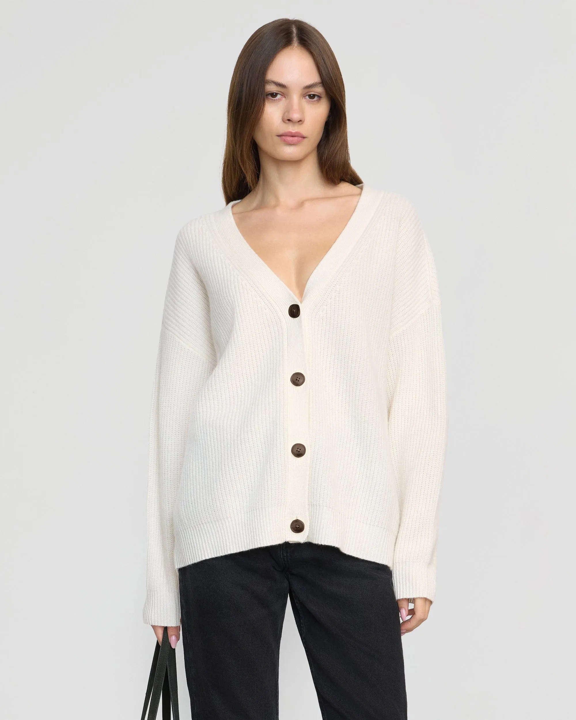 Ola Oversized Cashmere Cardigan Soft Layer Winter Style