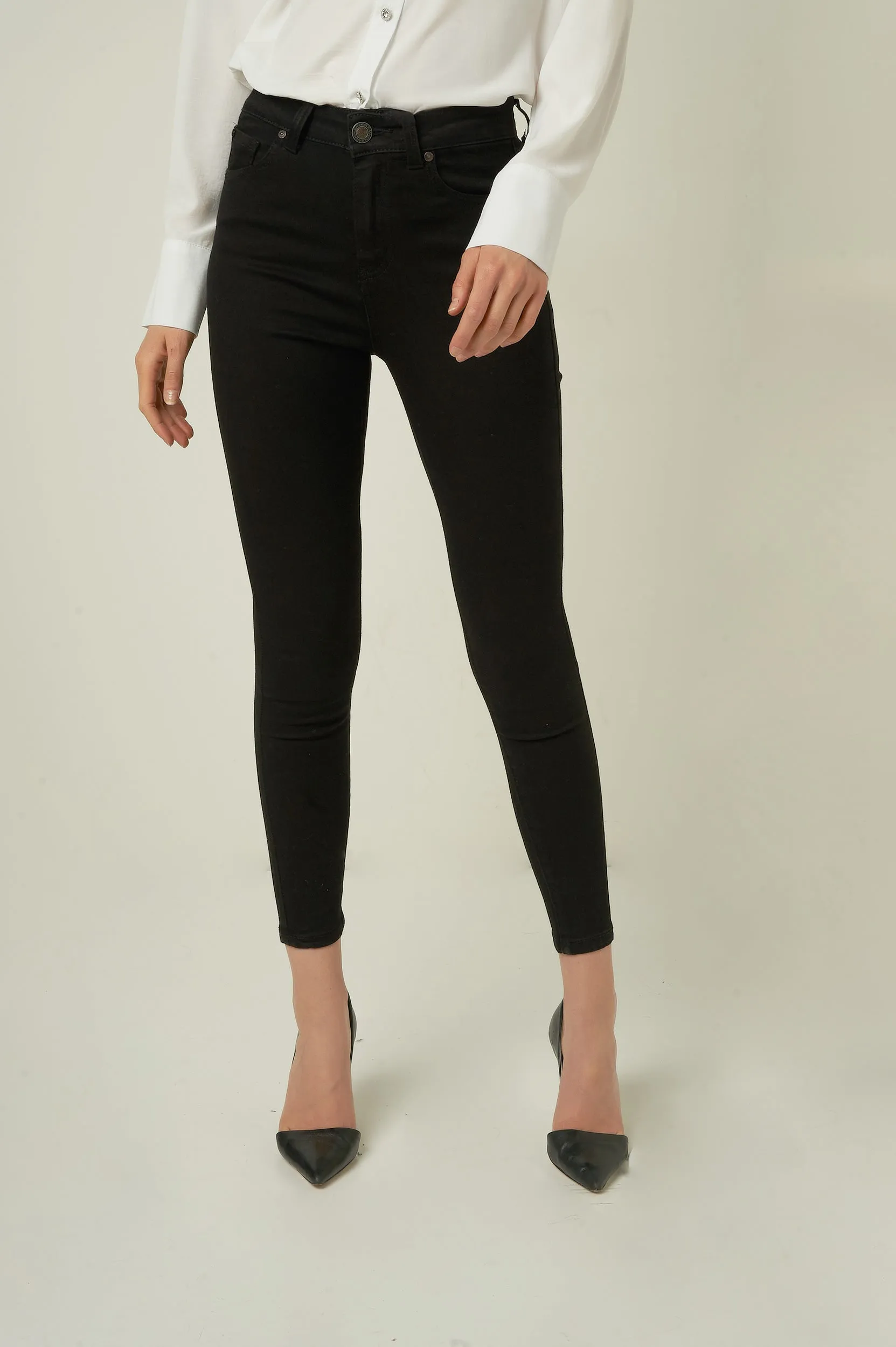 Jean ?? jambe ??troite - EP3035-Y - (E-C15) Outfit Formula
