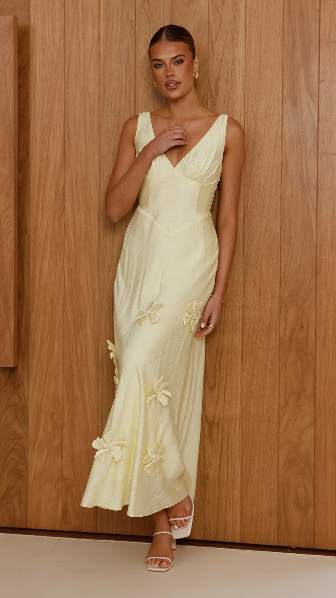 Lavara Maxi Dress - Yellow Topaz Glow The elegant fit of this dress enhances your figure while providing plenty of comfort