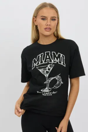 All-Season Wear Black Graphic Tee Short Sleeve