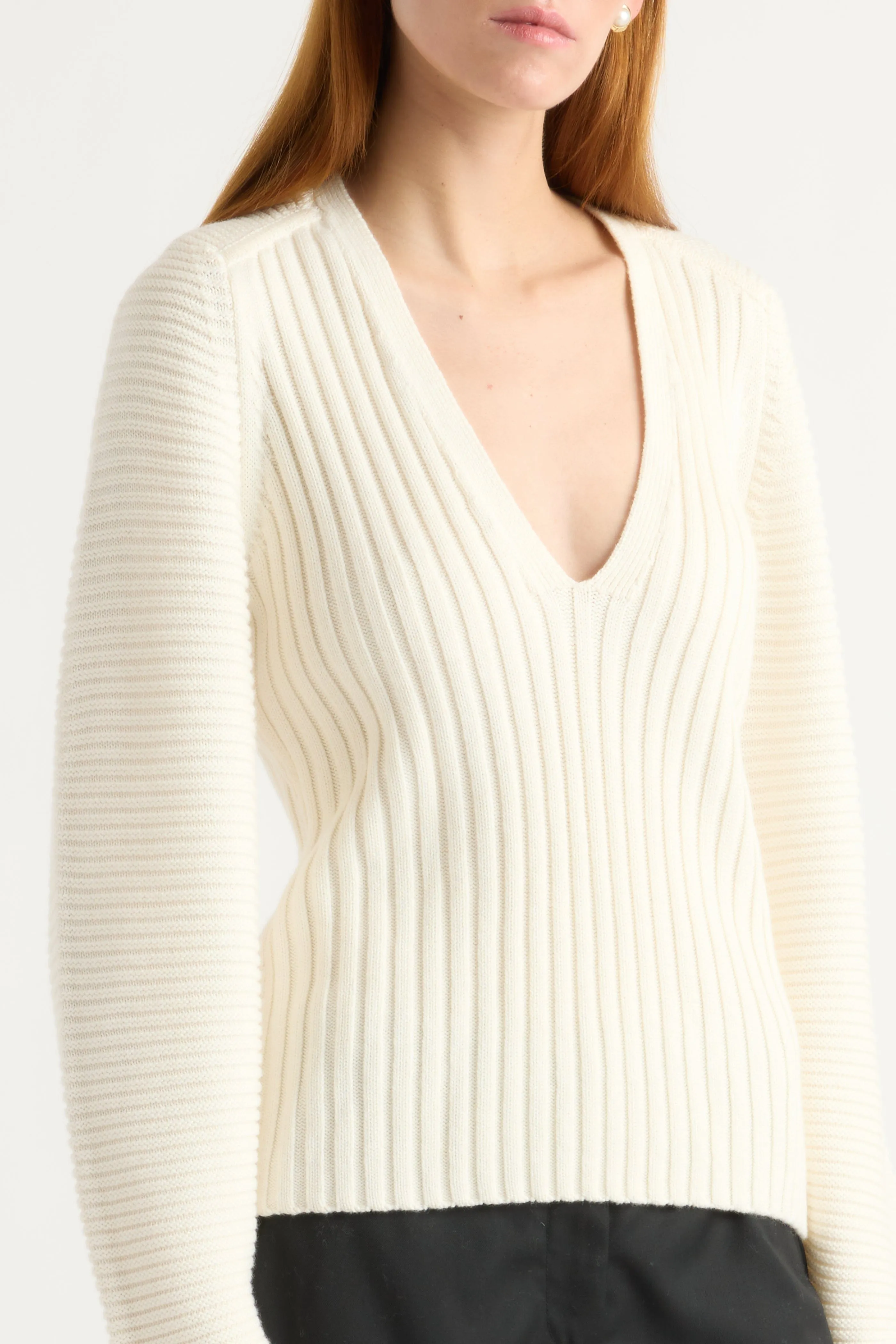 Sanne Ottoman-Knit V-Neck Sweater Chilly Day Outfit Soft Fabric