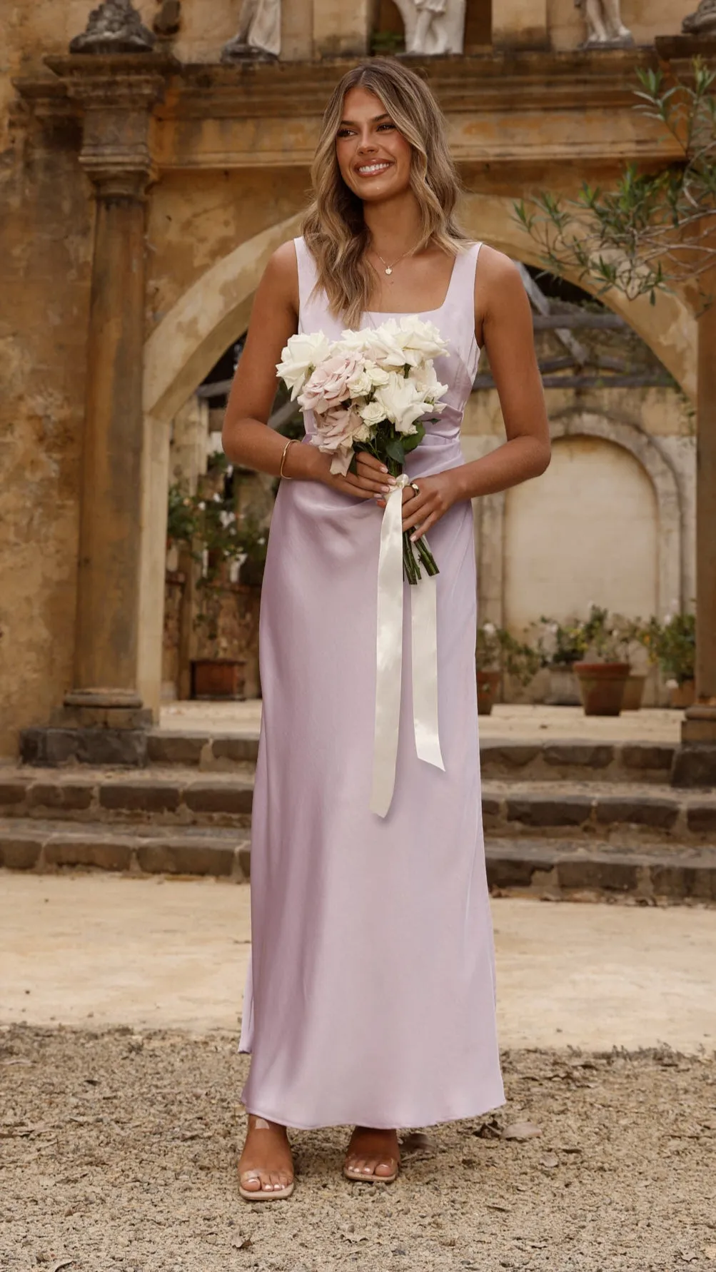 This dress provides a flattering look for any body type thanks to its classic design Voile Light Adeline Maxi Dress - Lilac