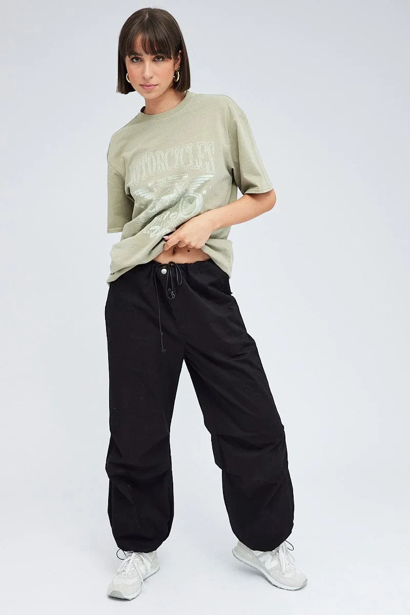 Green Graphic Tee Short Sleeve Round Neck FunctionalPockets